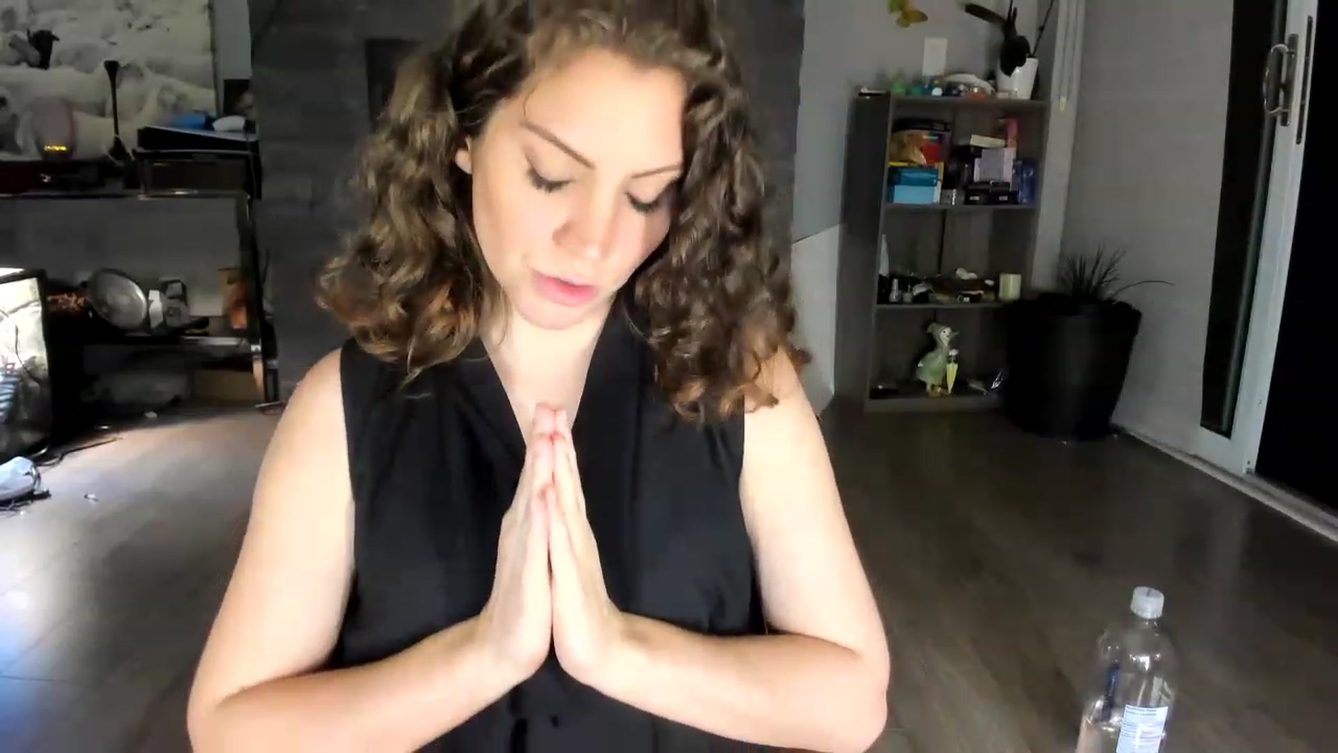 Gallery image thumbnail from Laurel's myfreecams stream on, 08/12/2023, 05:04 image 19 of 20
