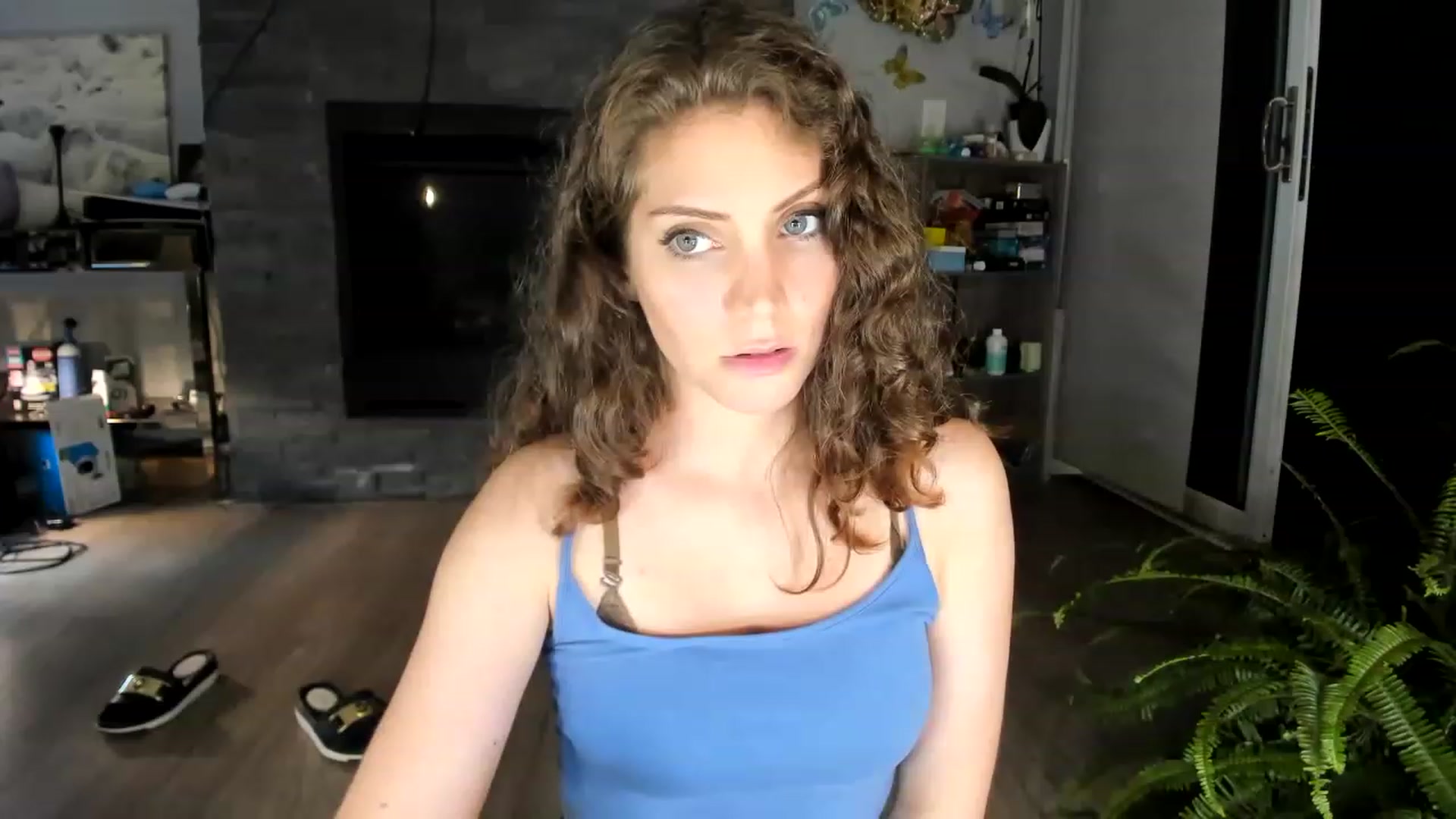 Gallery image thumbnail from Laurel's myfreecams stream on, 08/25/2023, 05:36 image 15 of 20