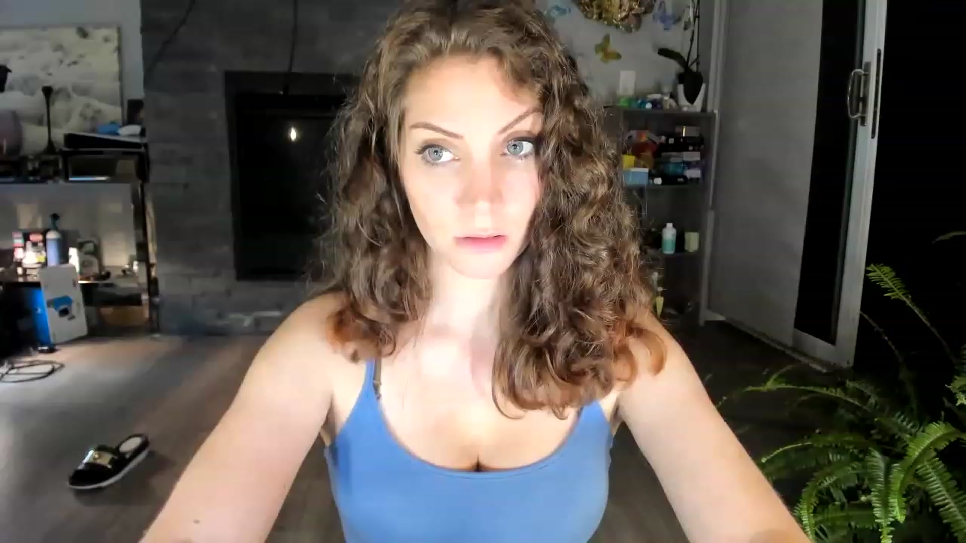 Gallery image thumbnail from Laurel's myfreecams stream on, 08/25/2023, 05:36 image 20 of 20
