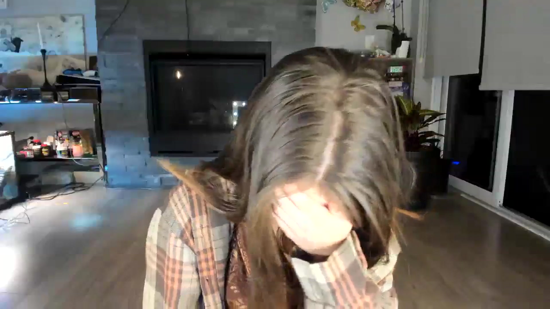 Gallery image thumbnail from Laurel's myfreecams stream on, 09/10/2023, 06:38 image 6 of 20