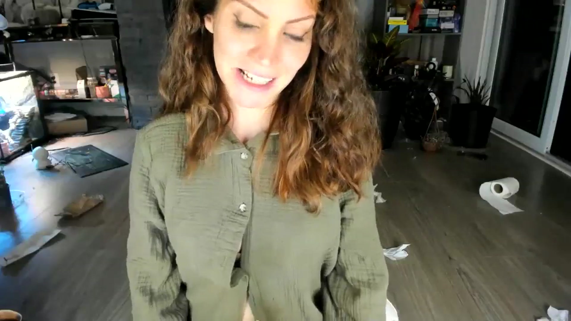 Gallery image thumbnail from Laurel's myfreecams stream on, 09/28/2023, 07:08 image 11 of 20