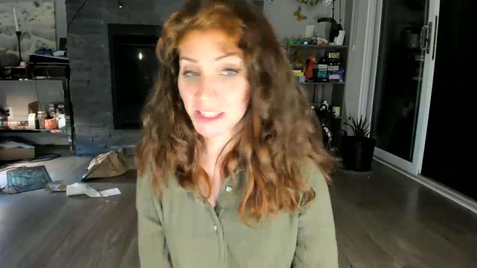 Gallery image thumbnail from Laurel's myfreecams stream on, 09/28/2023, 10:05 image 6 of 20