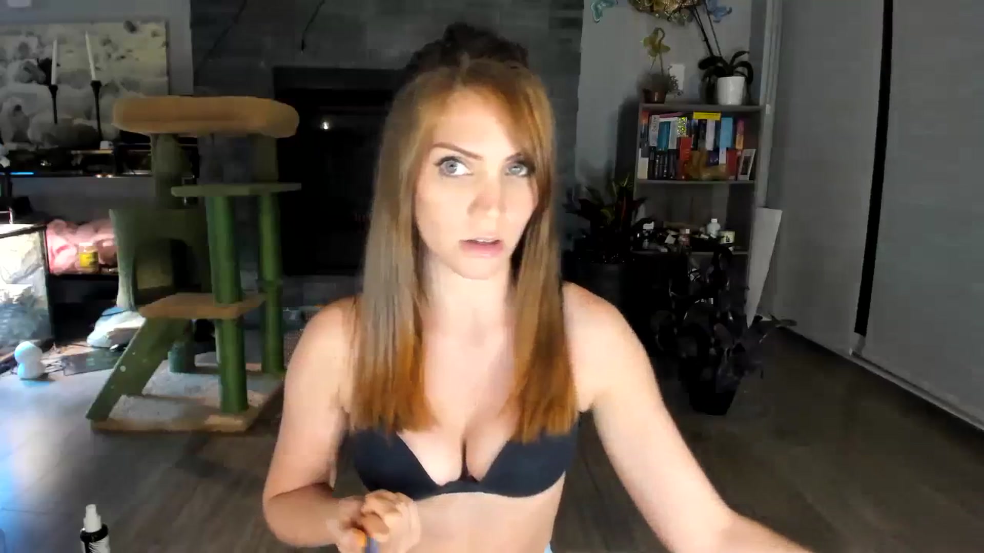 Gallery image thumbnail from Laurel's myfreecams stream on, 10/06/2023, 05:03 image 19 of 20