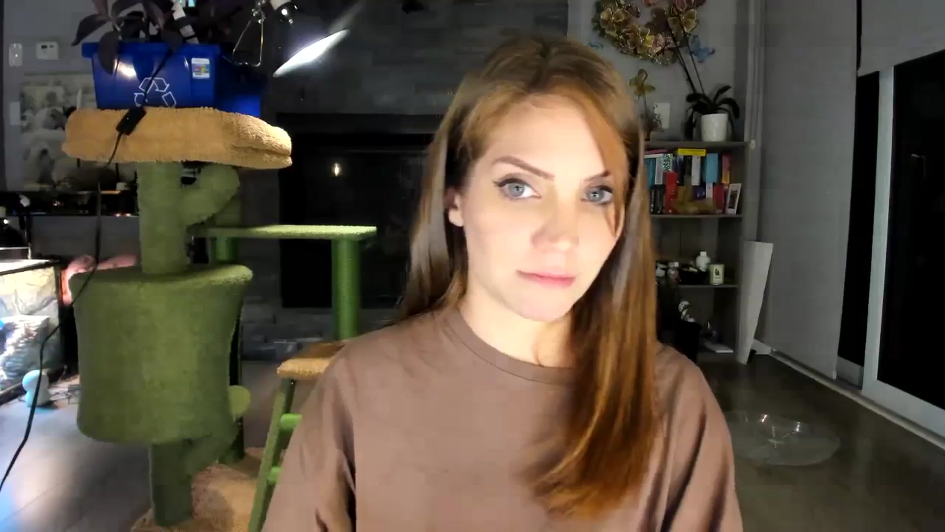 Gallery image thumbnail from Laurel's myfreecams stream on, 10/07/2023, 04:55 image 6 of 20