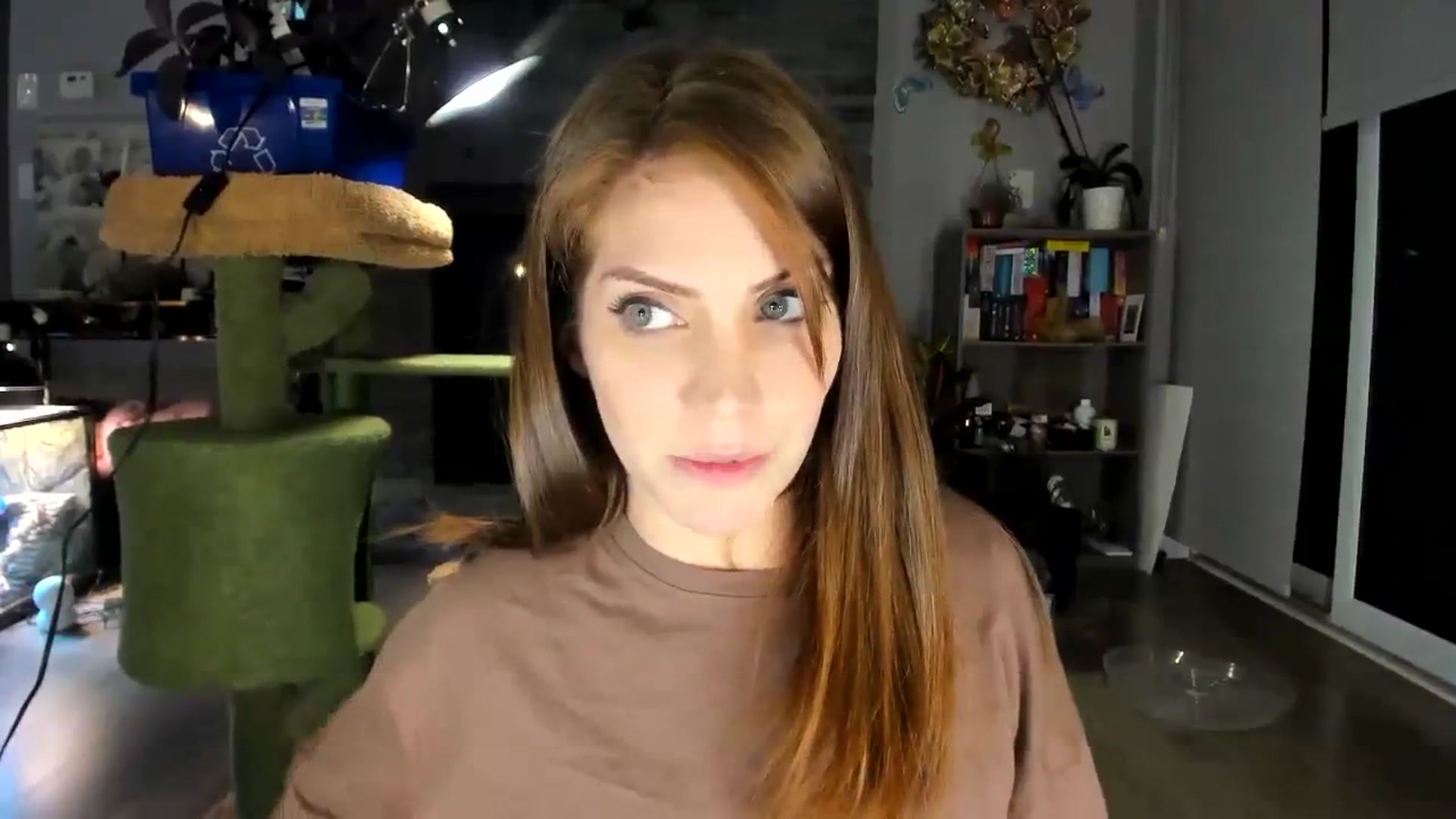 Gallery image thumbnail from Laurel's myfreecams stream on, 10/07/2023, 04:55 image 8 of 20