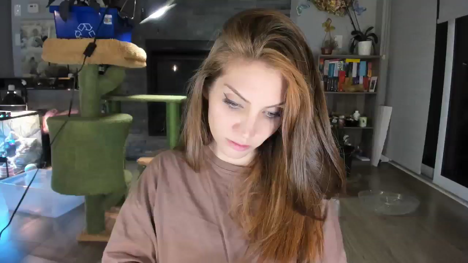 Gallery image thumbnail from Laurel's myfreecams stream on, 10/07/2023, 07:26 image 1 of 20