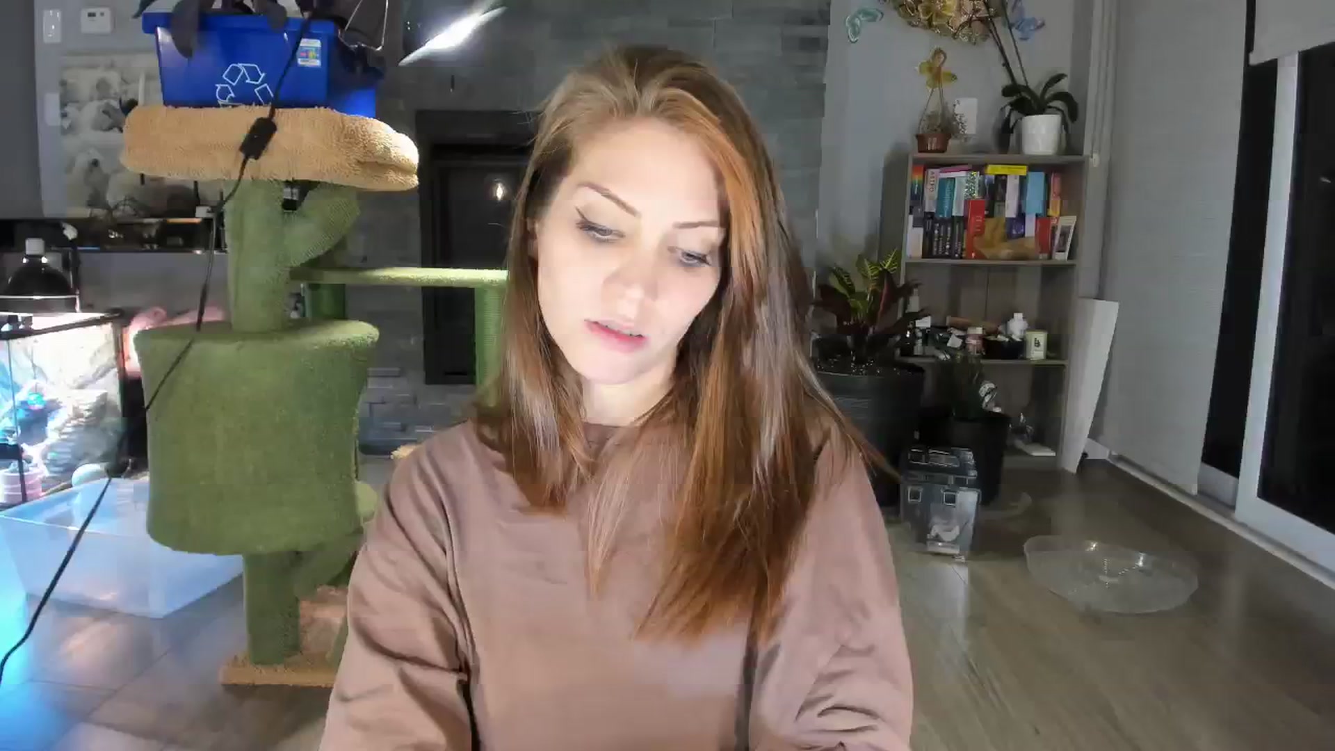 Gallery image thumbnail from Laurel's myfreecams stream on, 10/07/2023, 07:26 image 16 of 20