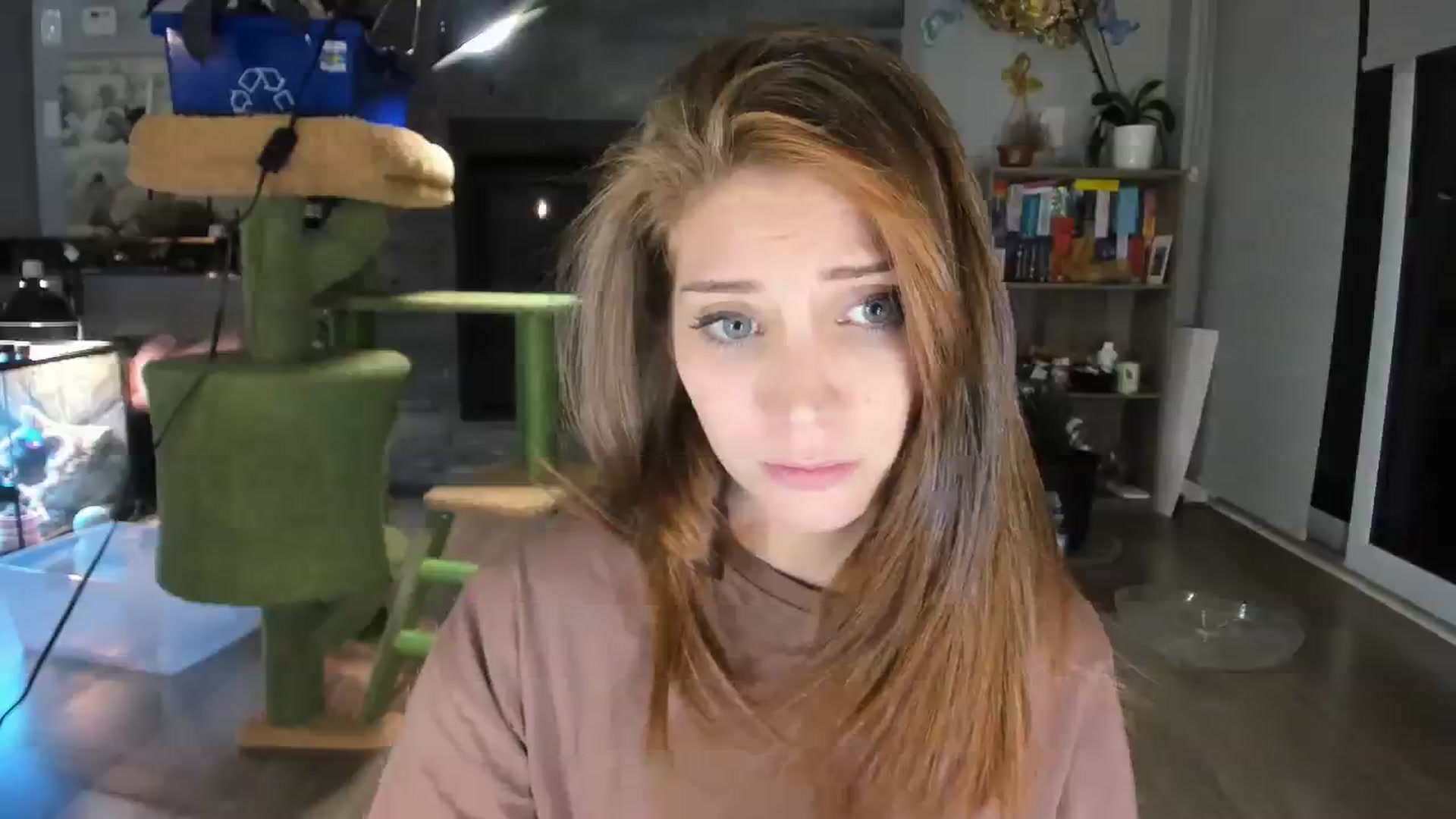 Gallery image thumbnail from Laurel's myfreecams stream on, 10/07/2023, 07:26 image 5 of 20