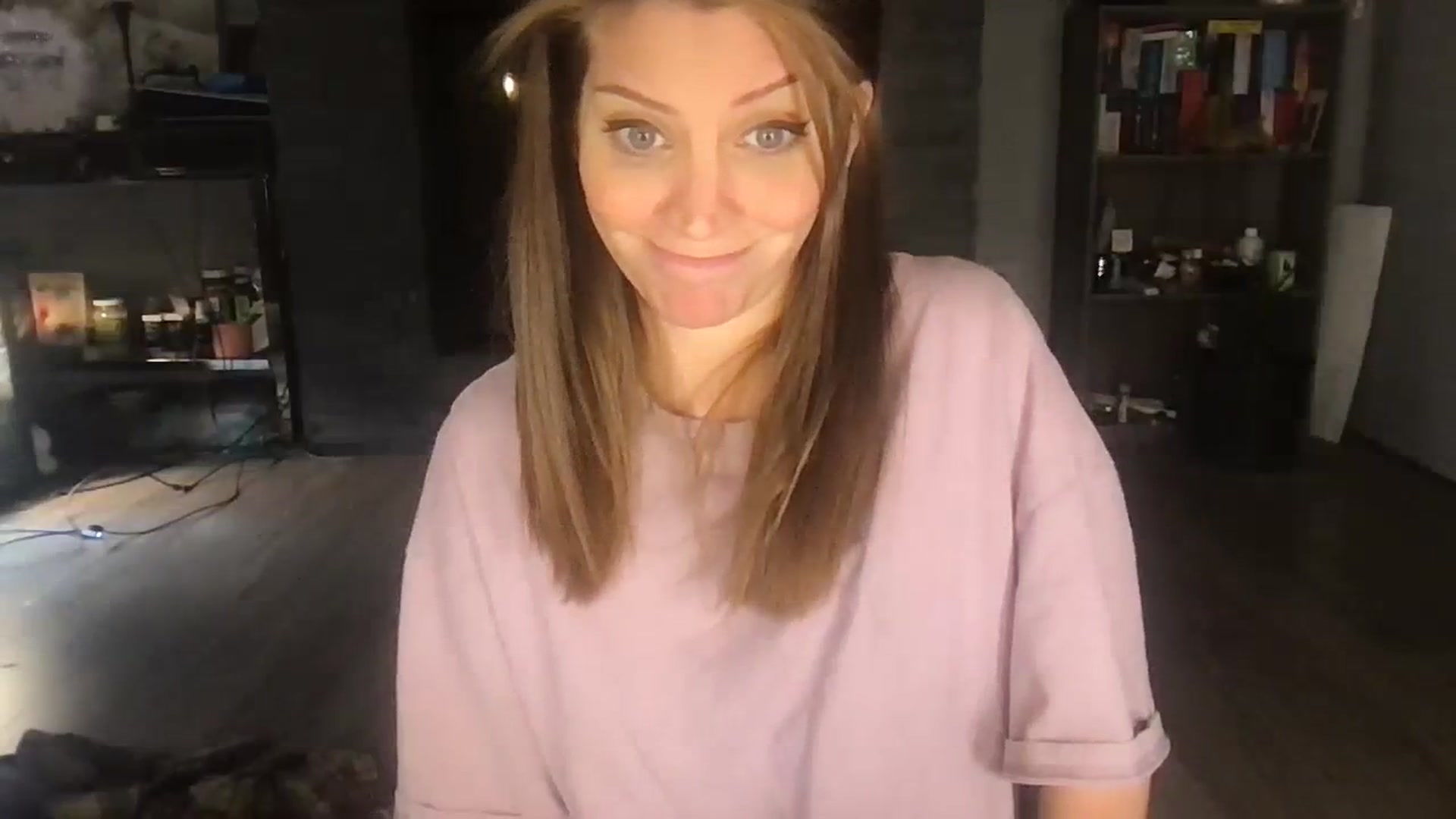 Gallery image thumbnail from Laurel's myfreecams stream on, 10/19/2023, 06:41 image 18 of 20