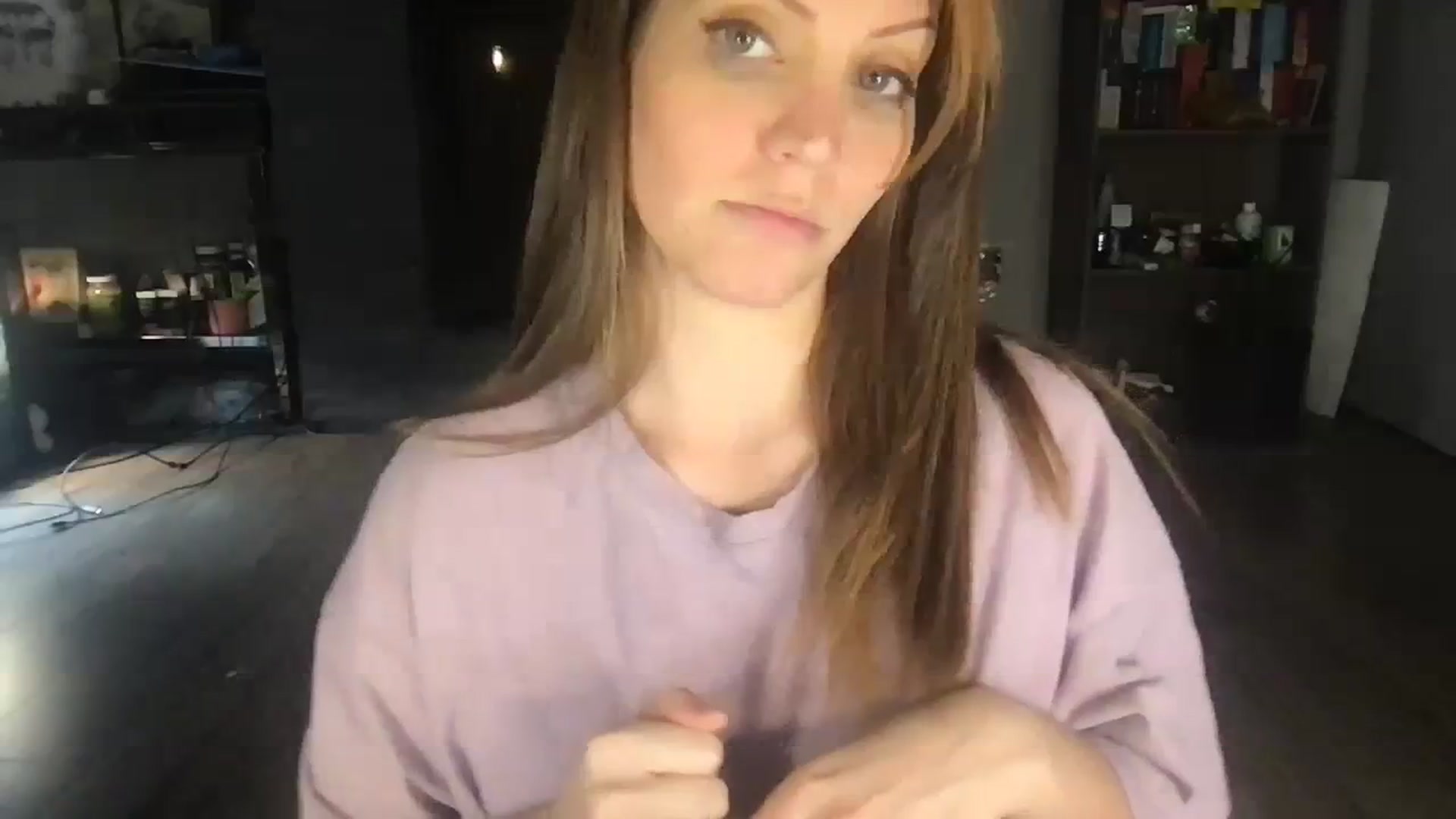 Gallery image thumbnail from Laurel's myfreecams stream on, 10/19/2023, 08:24 image 7 of 20