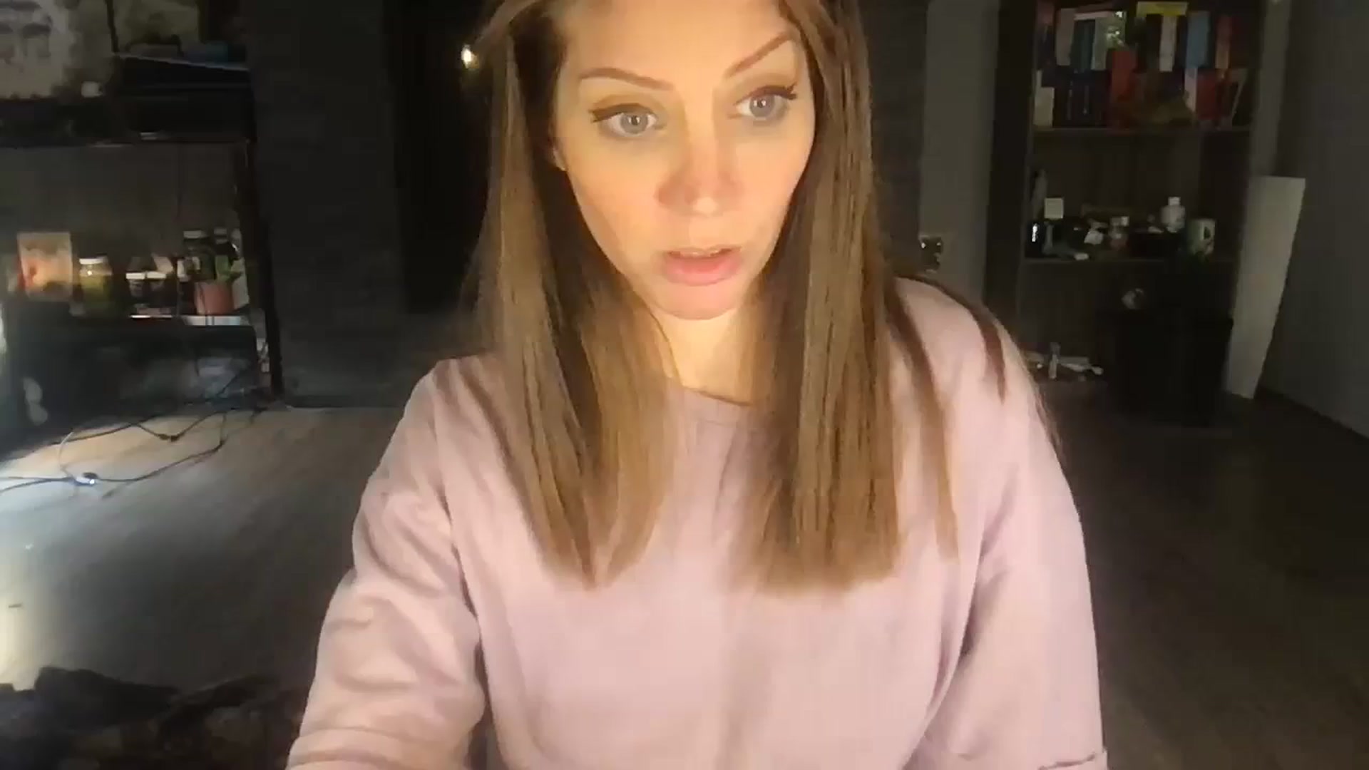 Gallery image thumbnail from Laurel's myfreecams stream on, 10/19/2023, 08:24 image 1 of 20
