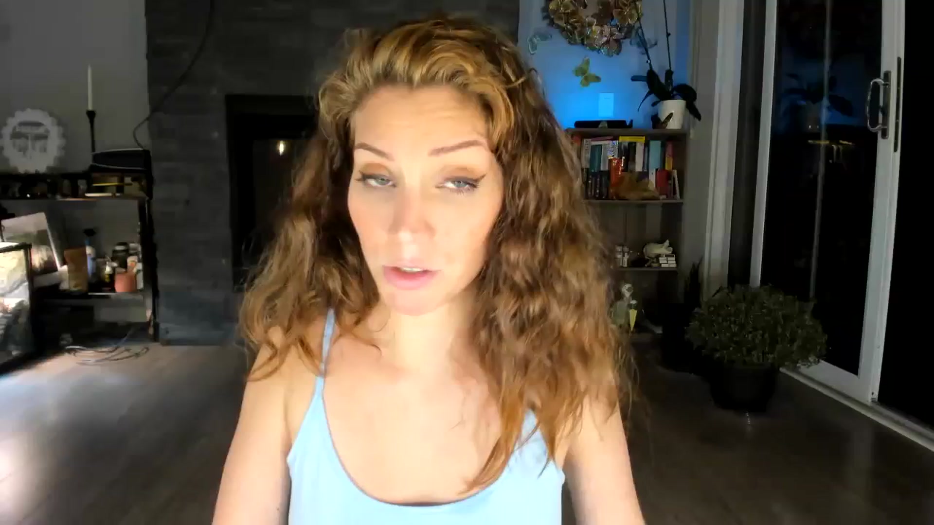 Gallery image thumbnail from Laurel's myfreecams stream on, 10/28/2023, 06:23 image 7 of 20