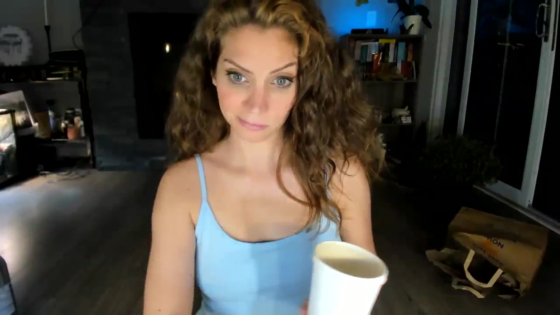 Gallery image thumbnail from Laurel's myfreecams stream on, 10/28/2023, 09:02 image 6 of 20