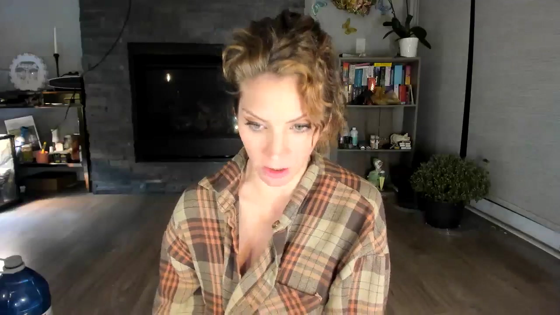 Gallery image thumbnail from Laurel's myfreecams stream on, 11/02/2023, 09:53 image 14 of 20