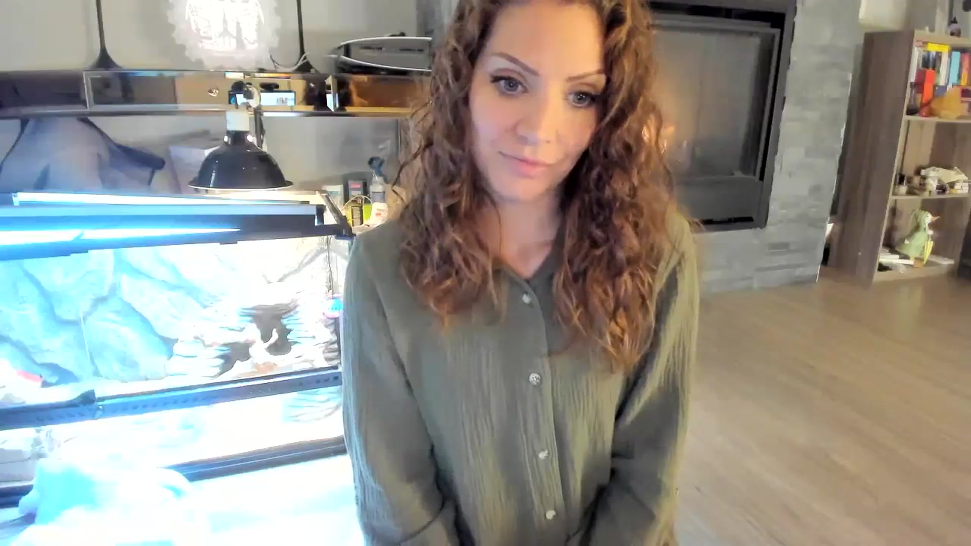 Gallery image thumbnail from Laurel's myfreecams stream on, 11/05/2023, 05:13 image 9 of 20