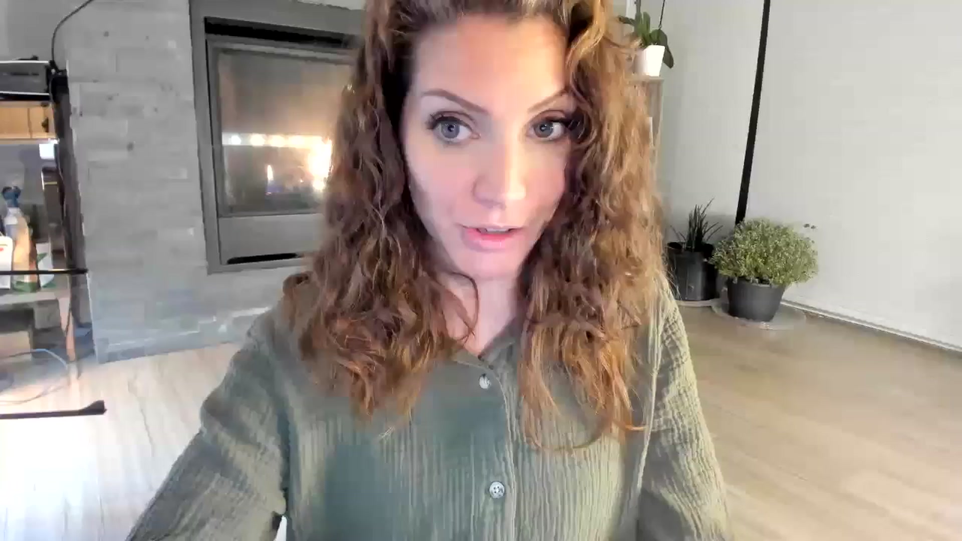 Gallery image thumbnail from Laurel's myfreecams stream on, 11/05/2023, 07:32 image 1 of 20