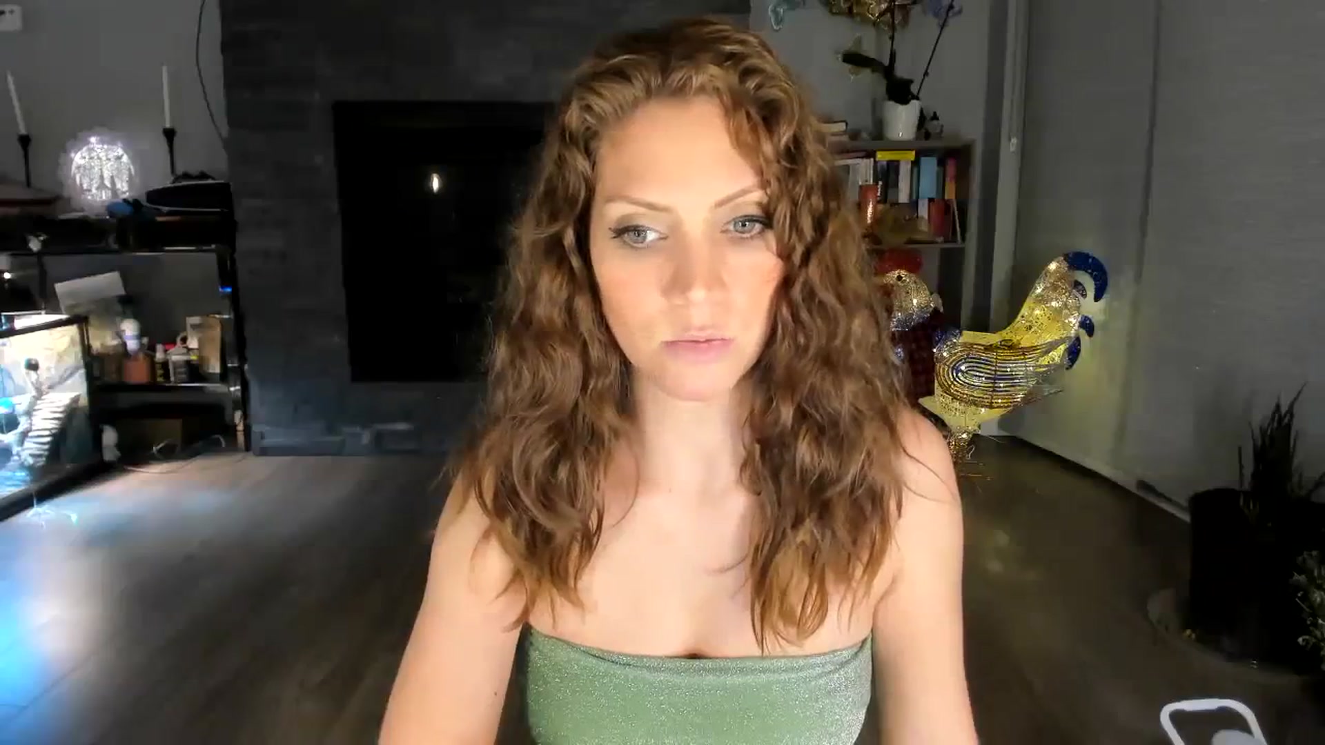 Gallery image thumbnail from Laurel's myfreecams stream on, 11/10/2023, 06:04 image 19 of 20