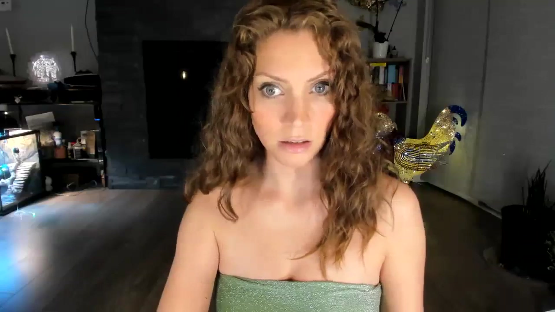 Gallery image thumbnail from Laurel's myfreecams stream on, 11/10/2023, 06:59 image 2 of 20