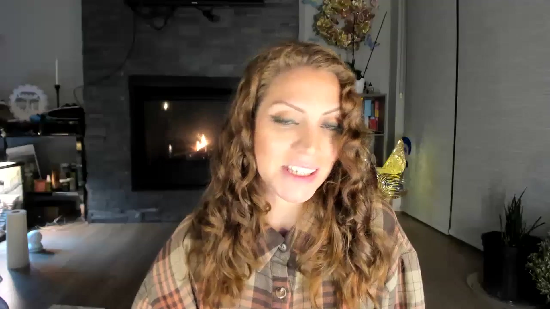 Gallery image thumbnail from Laurel's myfreecams stream on, 11/14/2023, 05:43 image 6 of 20