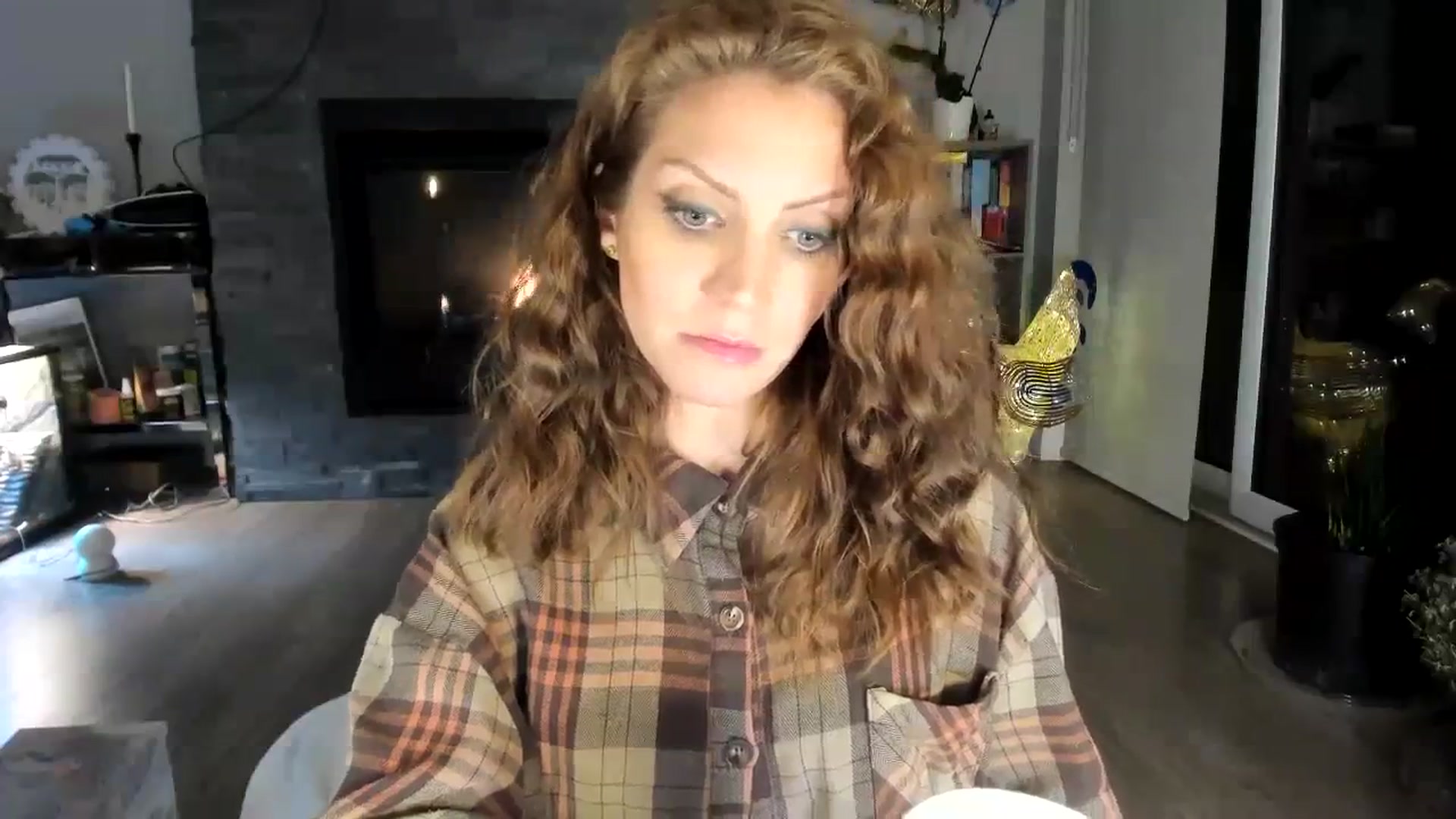 Gallery image thumbnail from Laurel's myfreecams stream on, 11/14/2023, 09:29 image 12 of 20