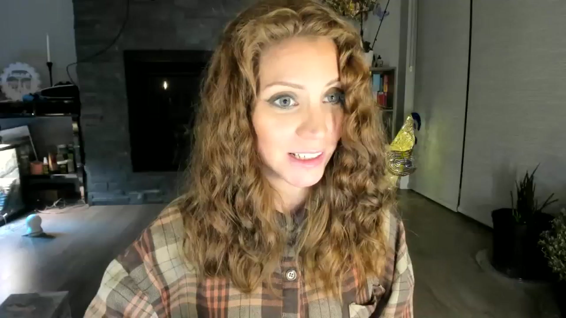 Gallery image thumbnail from Laurel's myfreecams stream on, 11/14/2023, 09:29 image 6 of 20