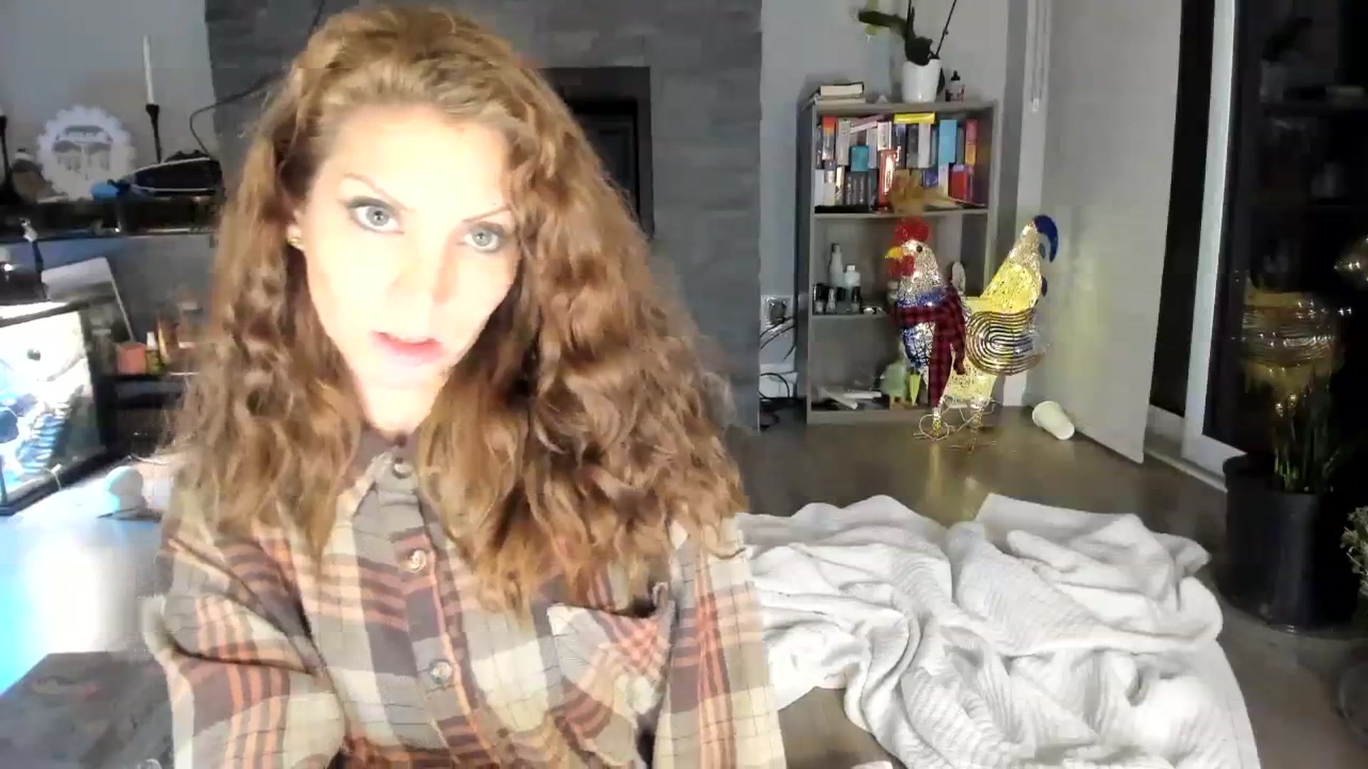Gallery image thumbnail from Laurel's myfreecams stream on, 11/14/2023, 10:13 image 10 of 20