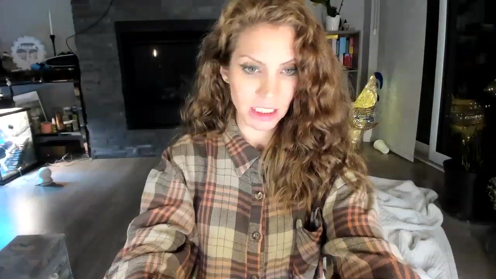 Gallery image thumbnail from Laurel's myfreecams stream on, 11/14/2023, 10:13 image 12 of 20