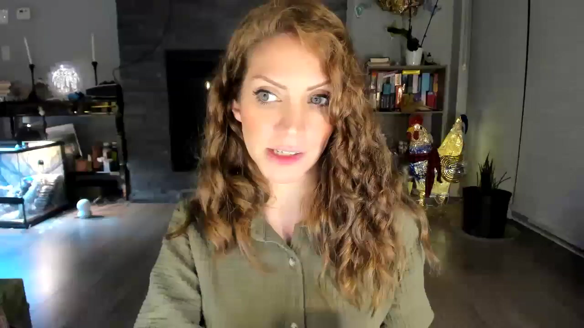 Gallery image thumbnail from Laurel's myfreecams stream on, 11/16/2023, 10:28 image 7 of 20