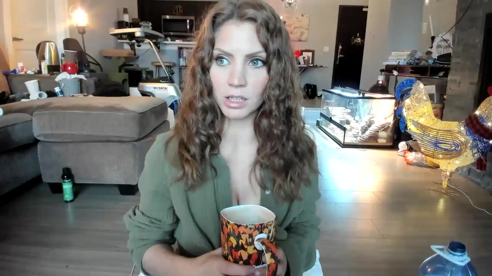 Gallery image thumbnail from Laurel's myfreecams stream on, 11/22/2023, 17:14 image 16 of 20