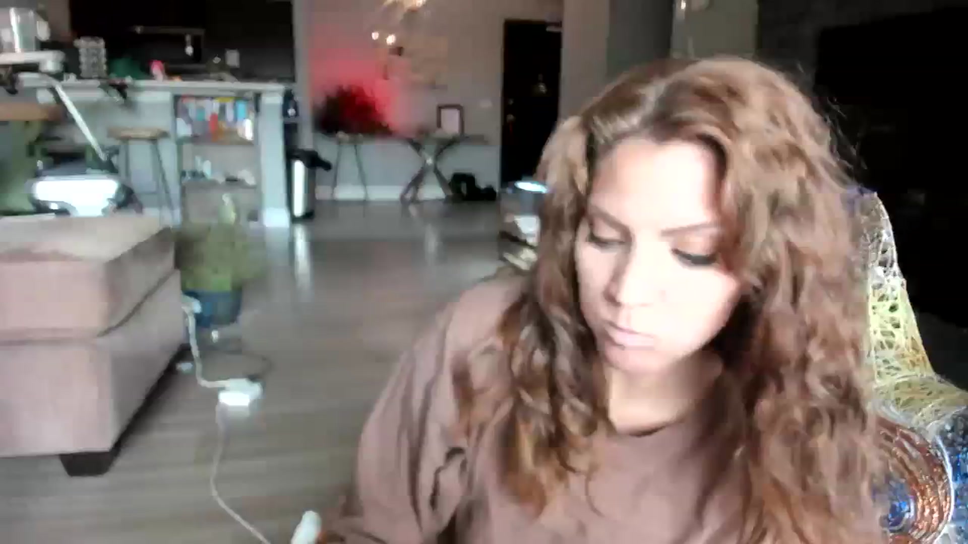 Gallery image thumbnail from Laurel's myfreecams stream on, 11/23/2023, 17:08 image 1 of 20