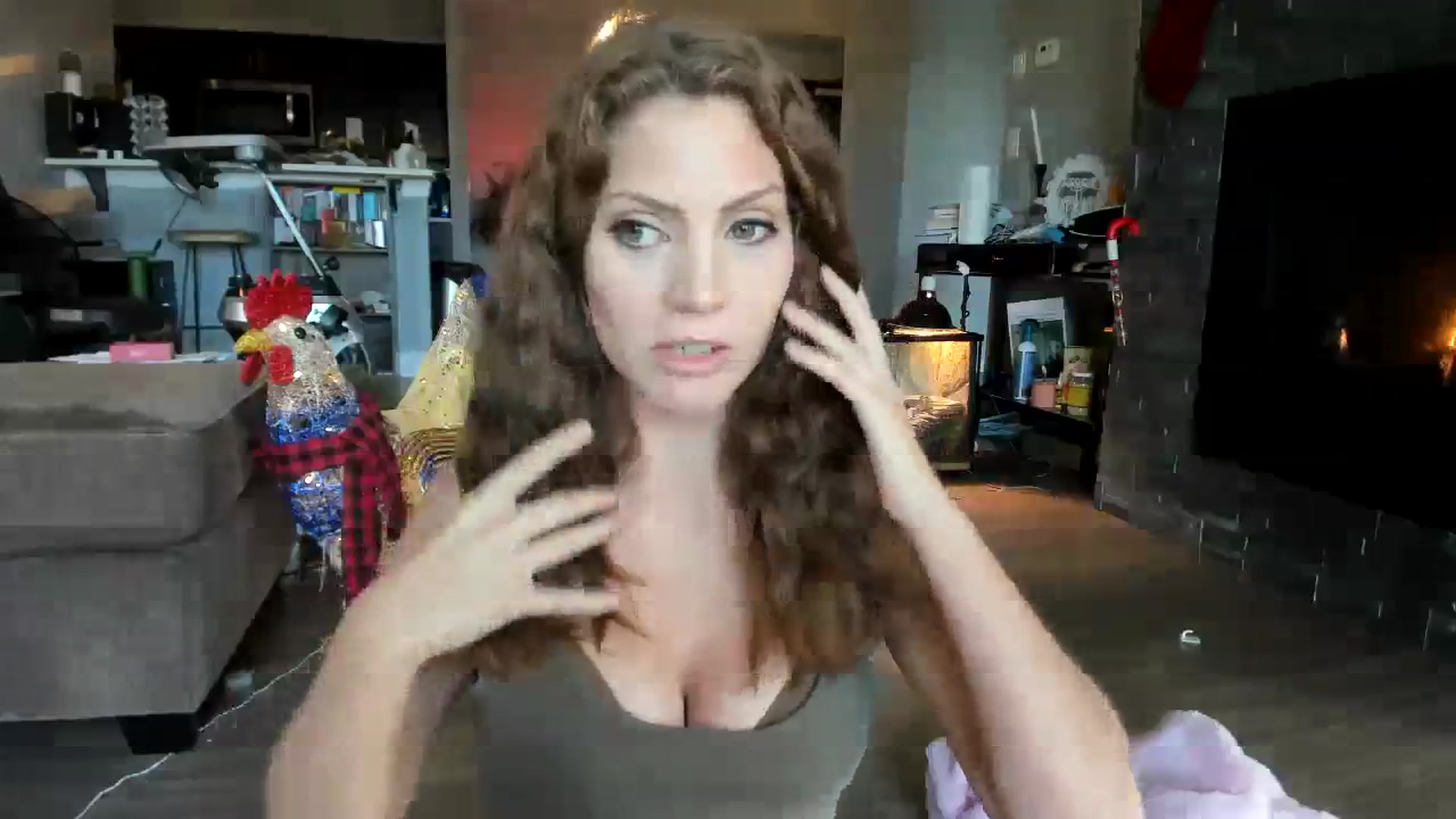 Gallery image thumbnail from Laurel's myfreecams stream on, 11/24/2023, 18:59 image 5 of 20