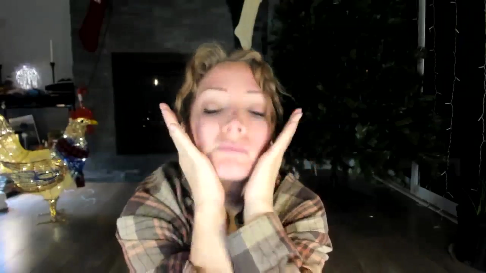 Gallery image thumbnail from Laurel's myfreecams stream on, 11/26/2023, 03:06 image 10 of 20
