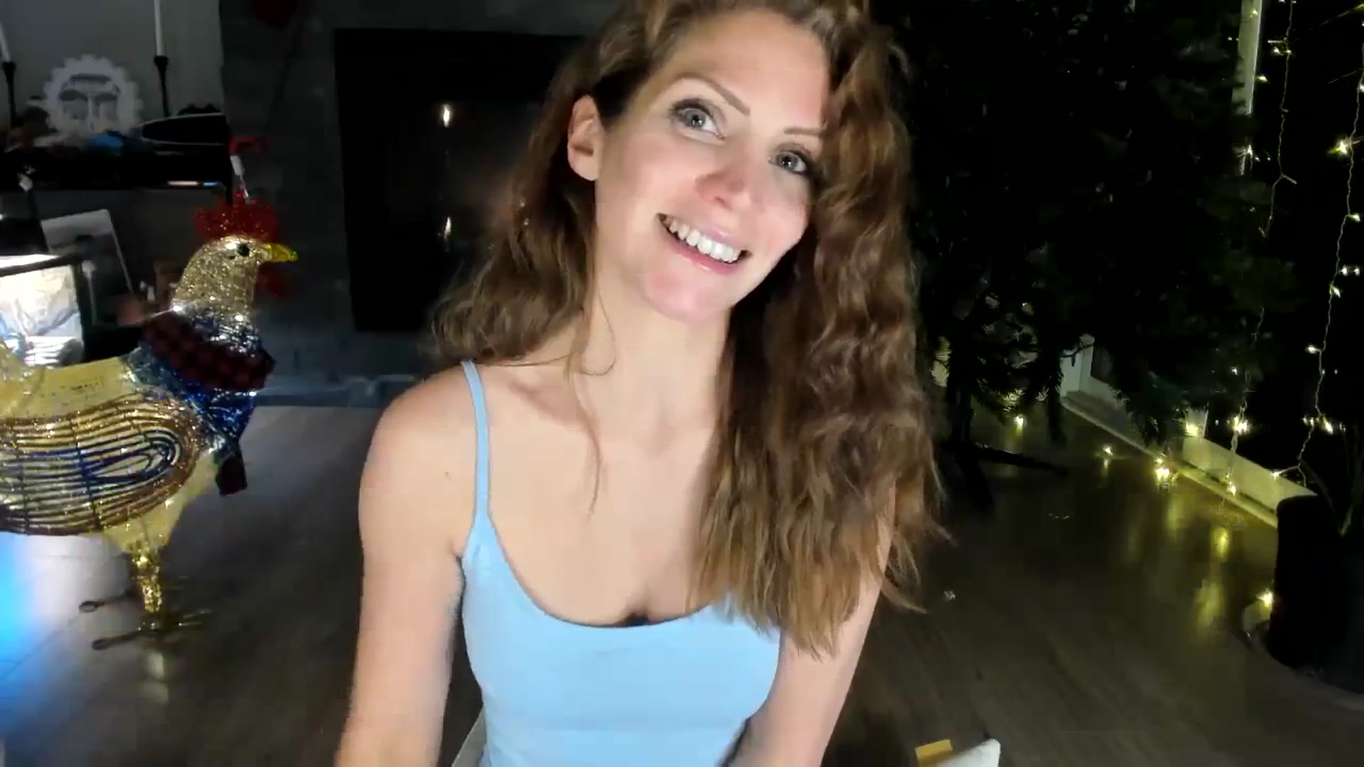 Gallery image thumbnail from Laurel's myfreecams stream on, 11/27/2023, 24:30 image 18 of 20