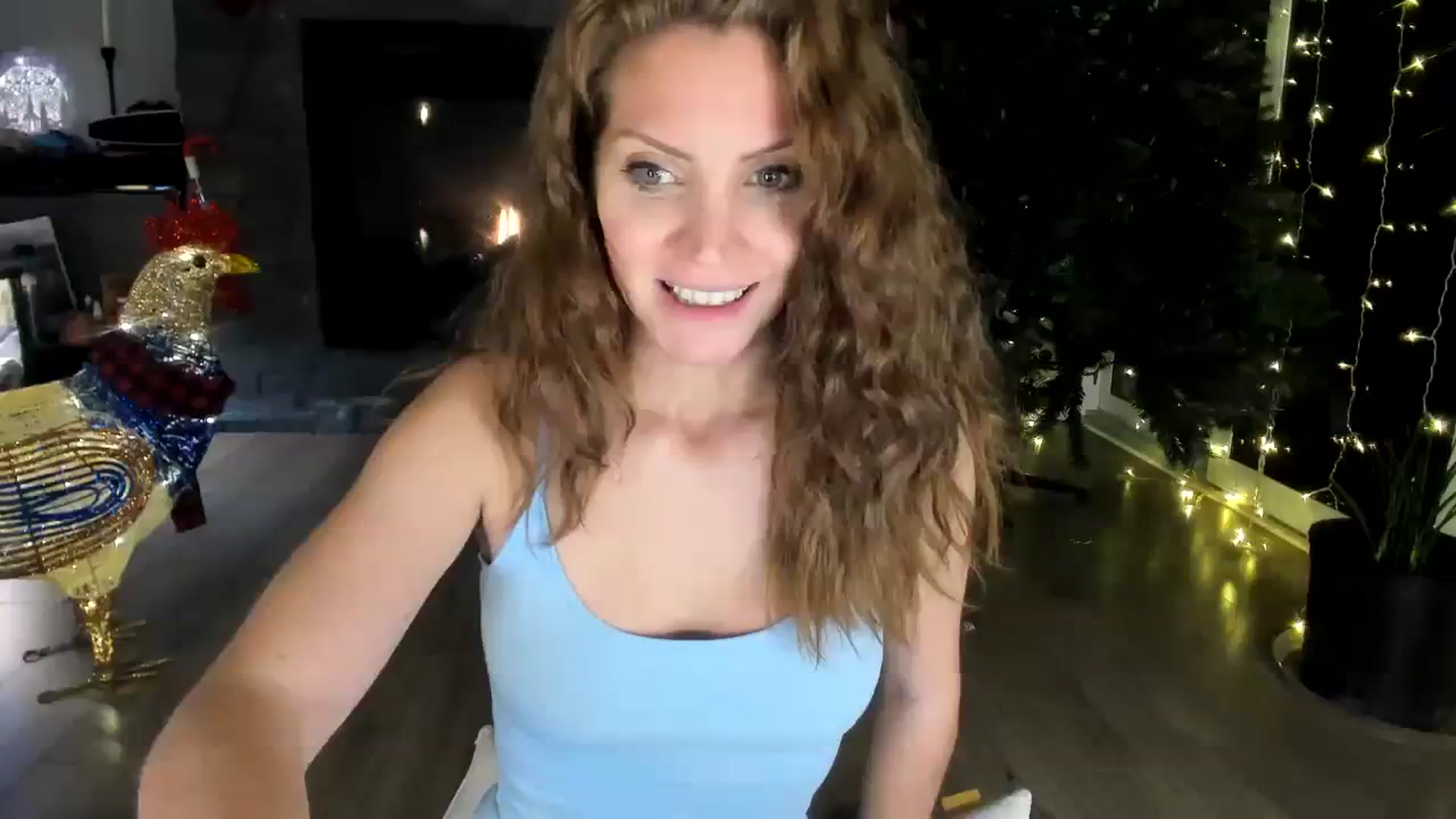 Gallery image thumbnail from Laurel's myfreecams stream on, 11/27/2023, 24:30 image 14 of 20
