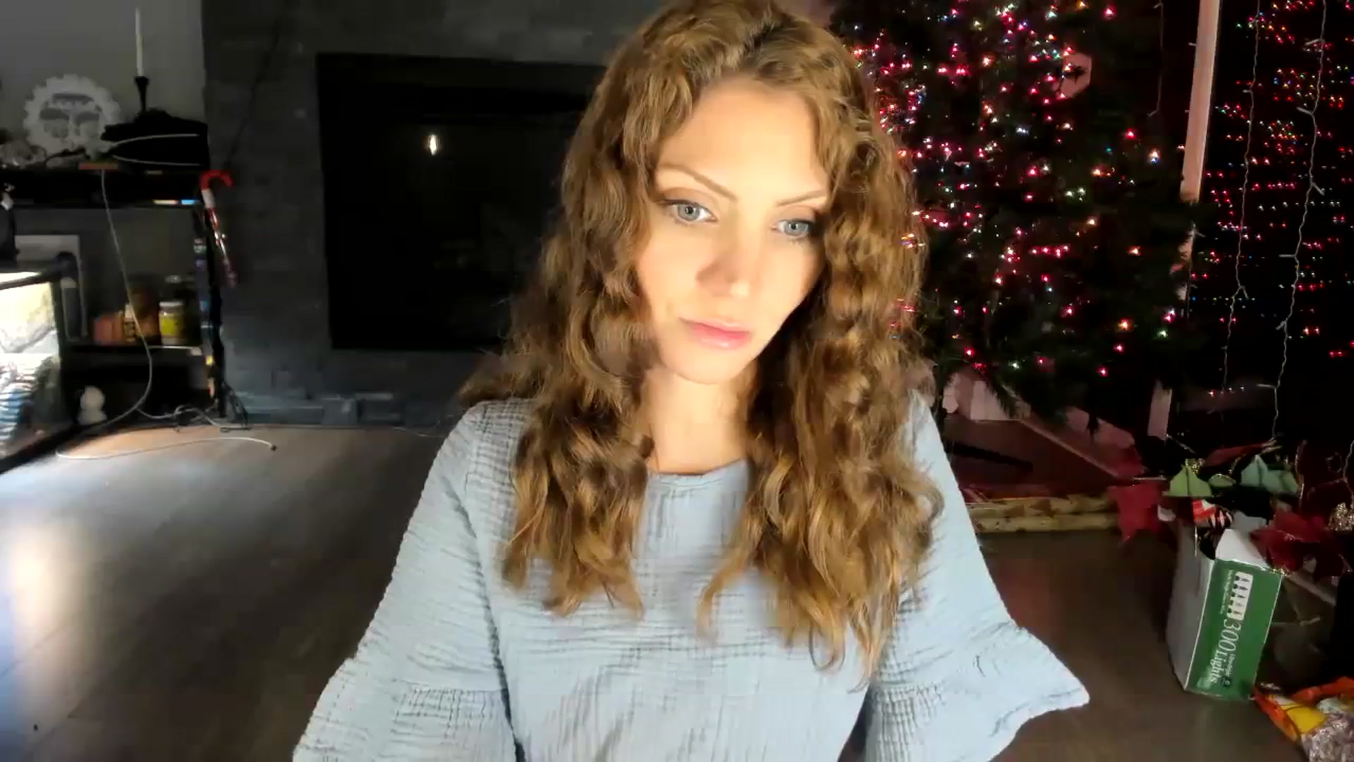 Gallery image thumbnail from Laurel's myfreecams stream on, 11/29/2023, 23:22 image 16 of 20