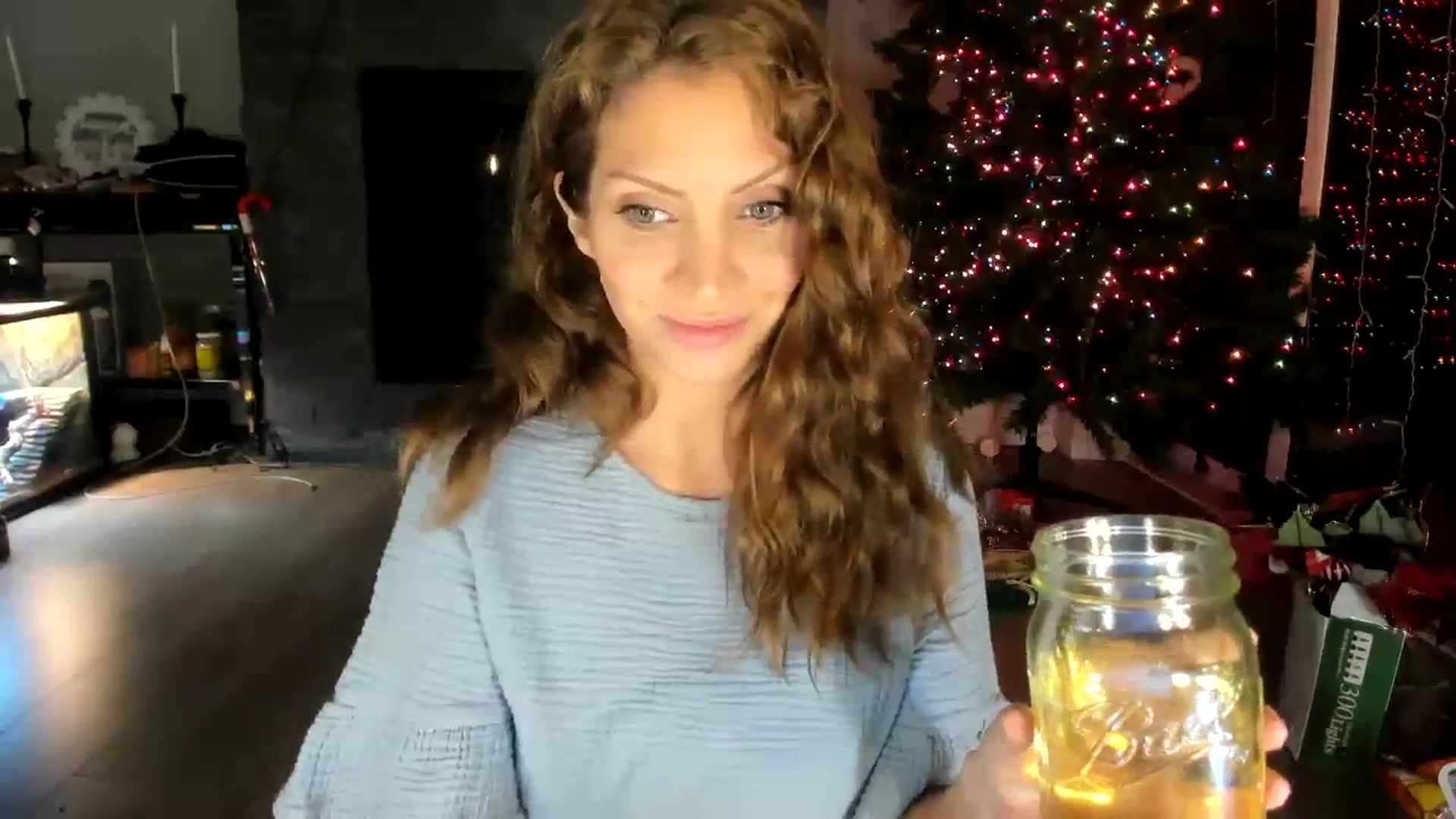 Gallery image thumbnail from Laurel's myfreecams stream on, 11/30/2023, 24:26 image 4 of 20