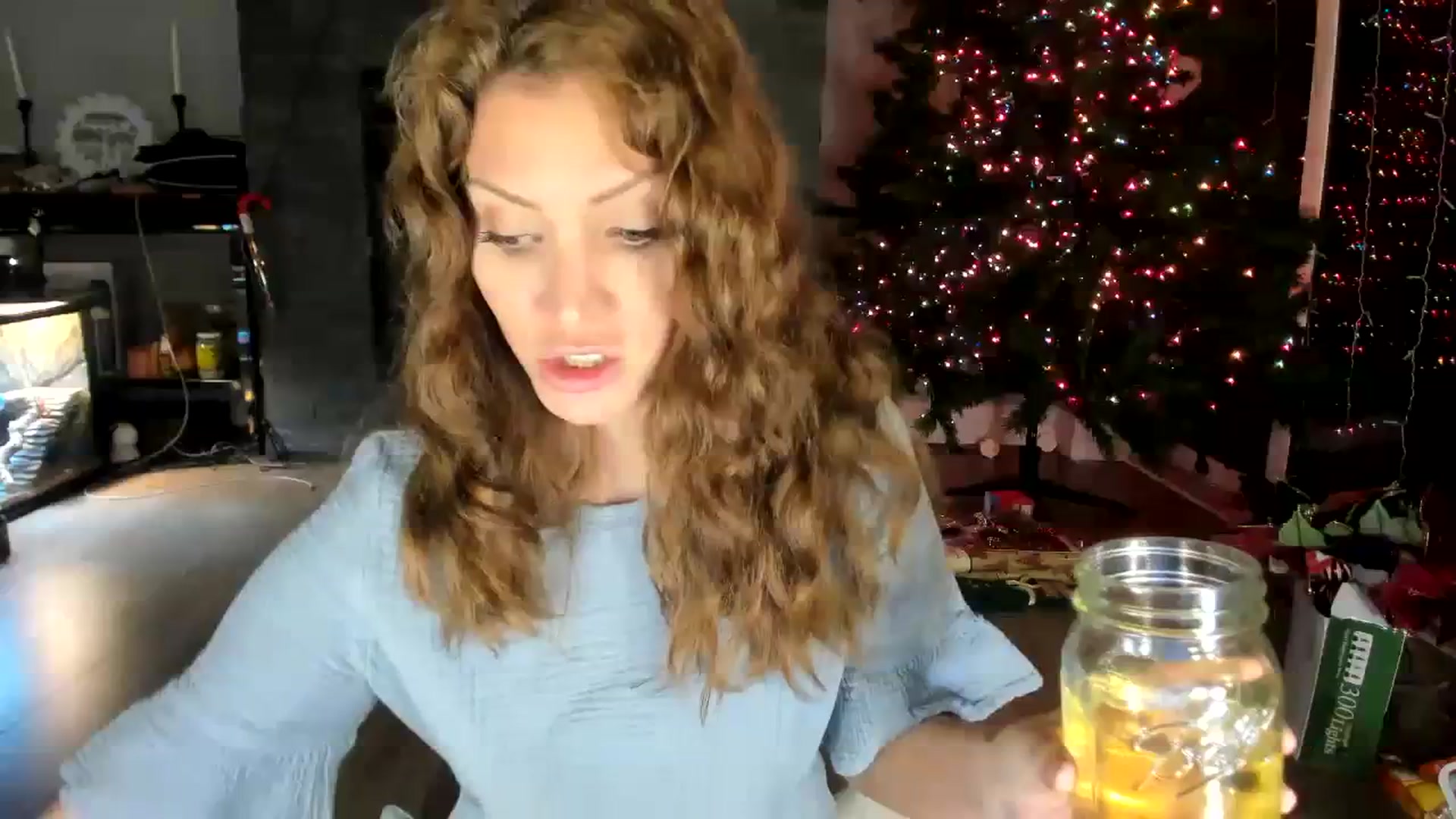 Gallery image thumbnail from Laurel's myfreecams stream on, 11/30/2023, 24:26 image 1 of 20
