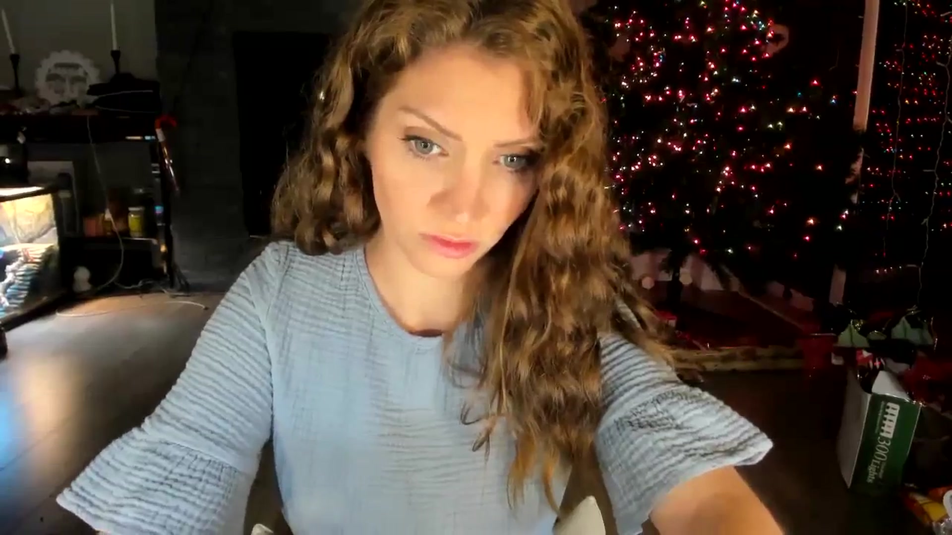 Gallery image thumbnail from Laurel's myfreecams stream on, 11/30/2023, 24:26 image 18 of 20