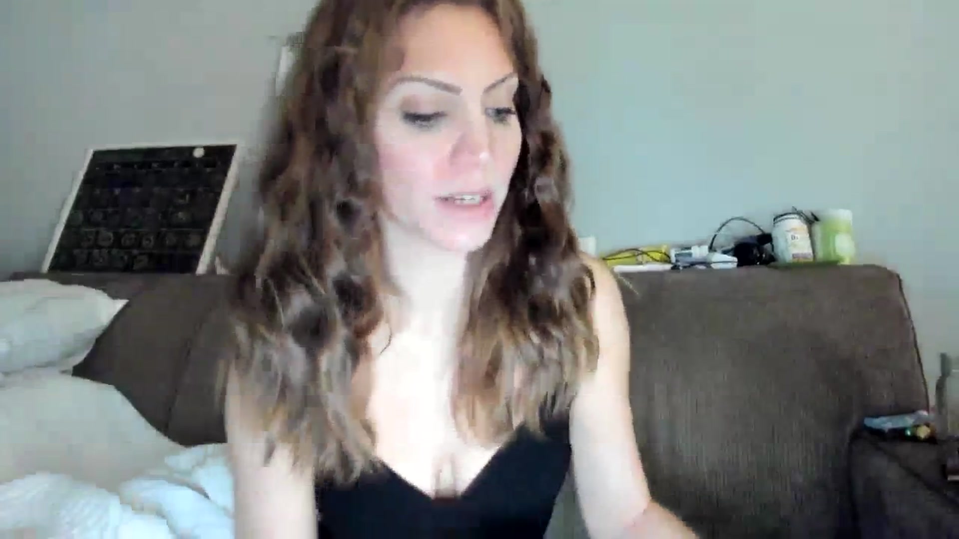 Gallery image thumbnail from Laurel's myfreecams stream on, 12/01/2023, 24:49 image 10 of 20