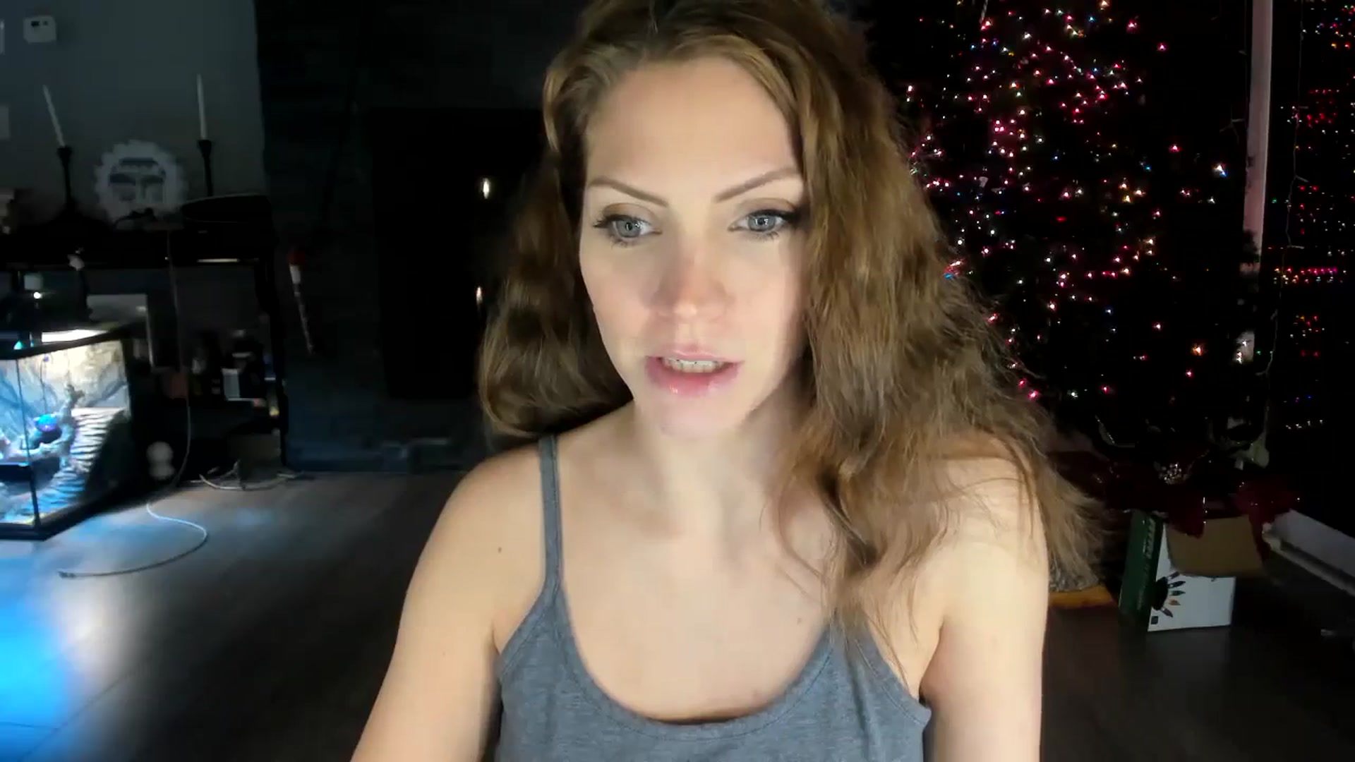 Gallery image thumbnail from Laurel's myfreecams stream on, 12/03/2023, 01:06 image 6 of 20
