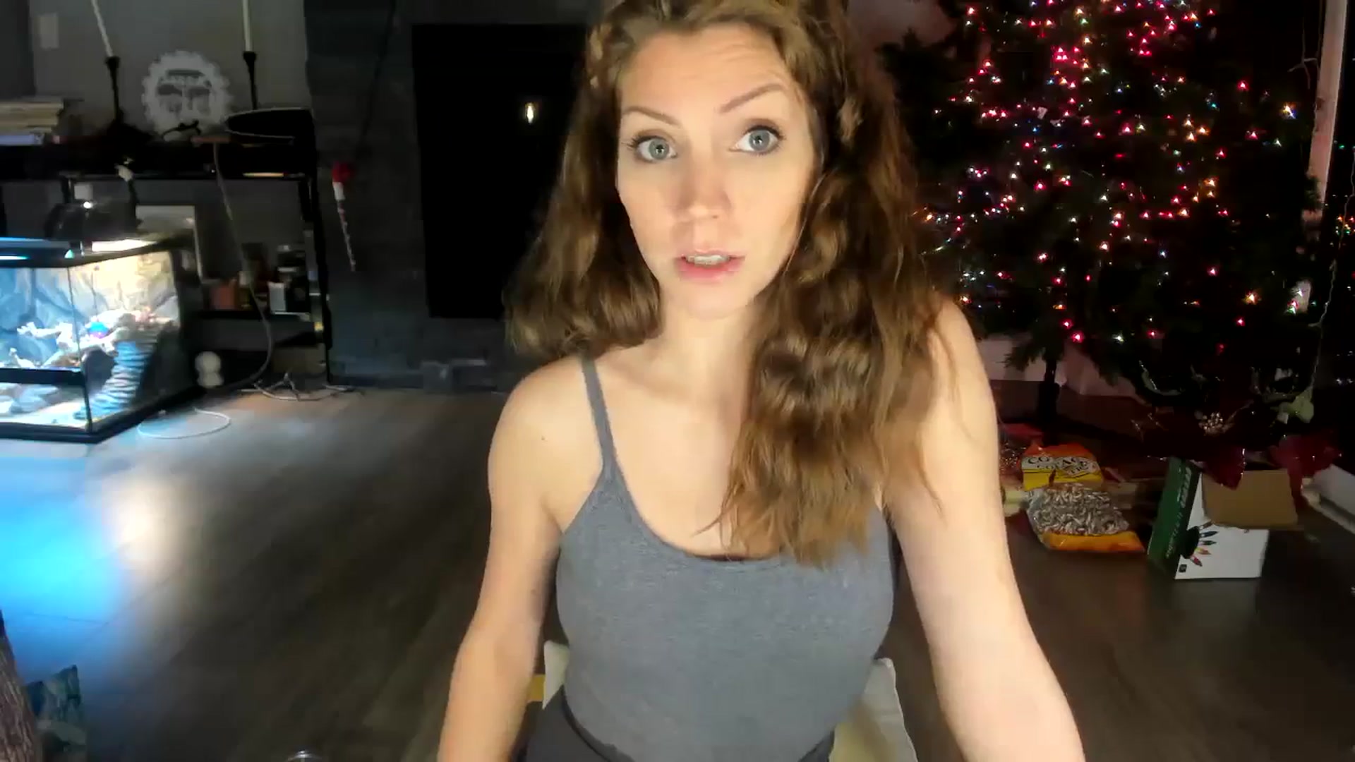 Gallery image thumbnail from Laurel's myfreecams stream on, 12/03/2023, 03:07 image 5 of 20