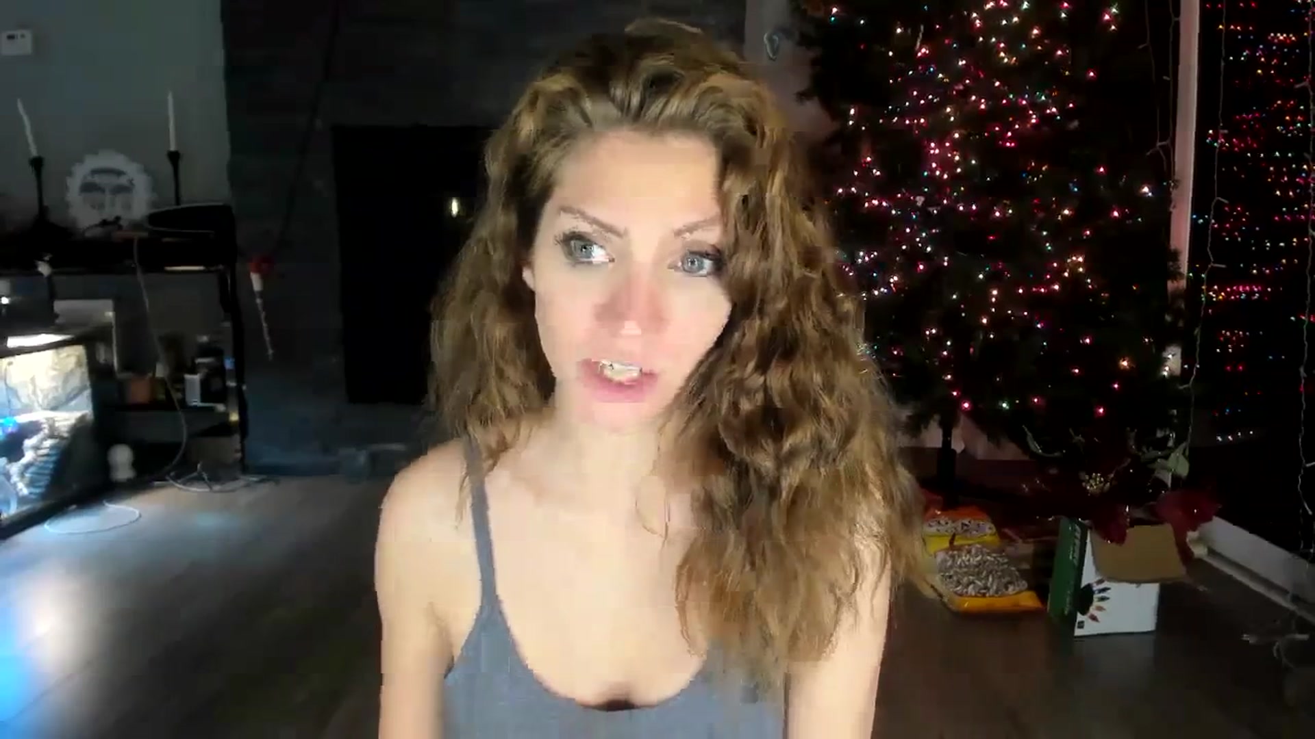 Gallery image thumbnail from Laurel's myfreecams stream on, 12/03/2023, 03:24 image 3 of 20