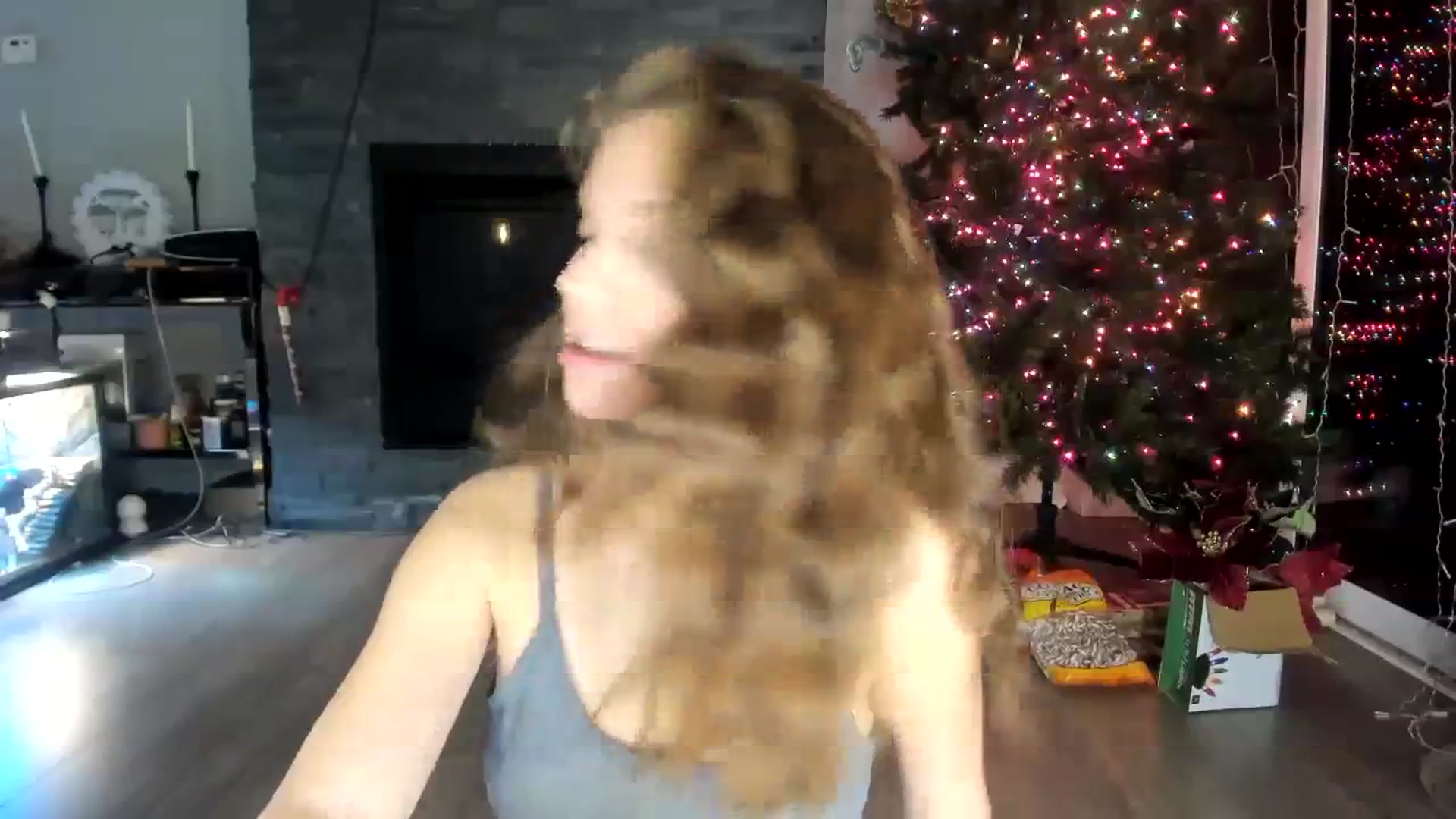 Gallery image thumbnail from Laurel's myfreecams stream on, 12/03/2023, 03:24 image 7 of 20