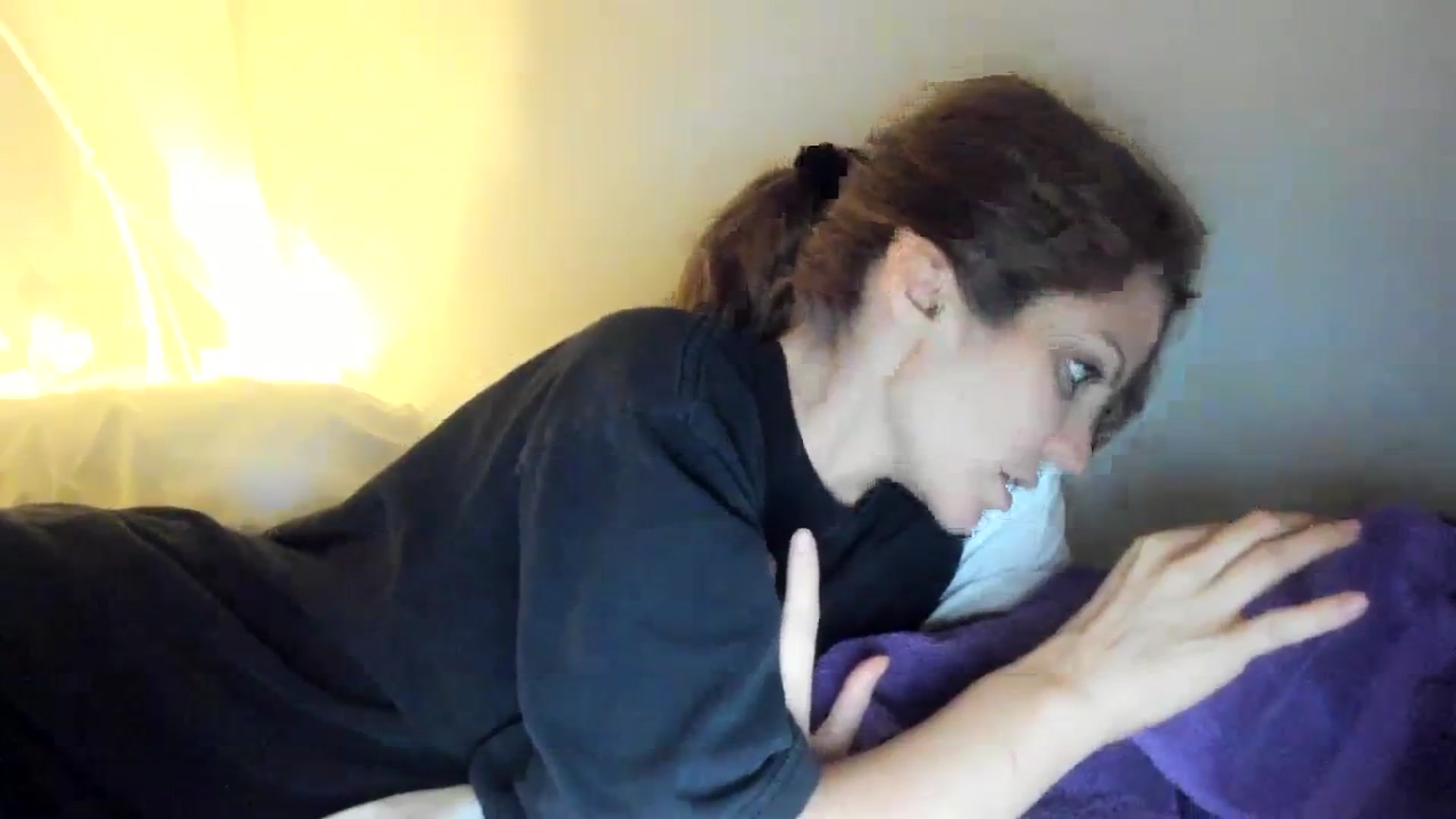 Gallery image thumbnail from Laurel's myfreecams stream on, 12/03/2023, 04:18 image 16 of 20