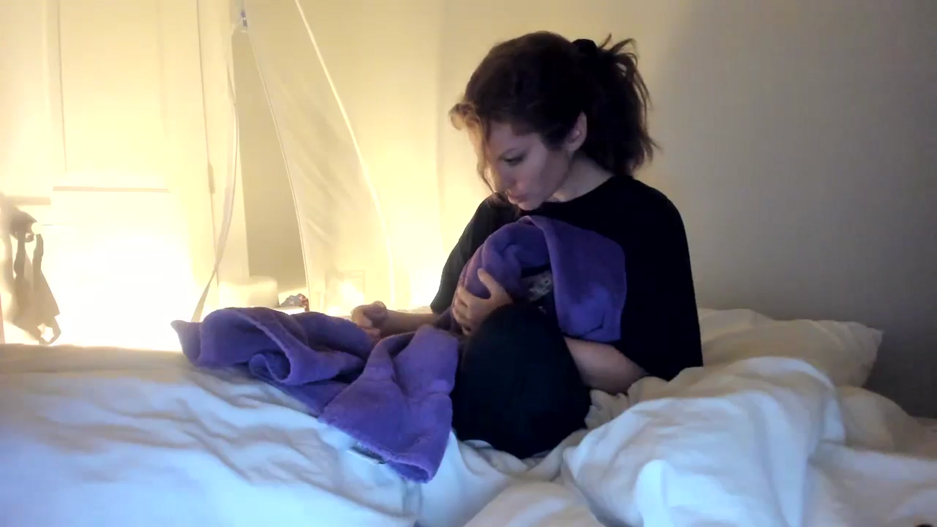 Gallery image thumbnail from Laurel's myfreecams stream on, 12/03/2023, 04:18 image 9 of 20