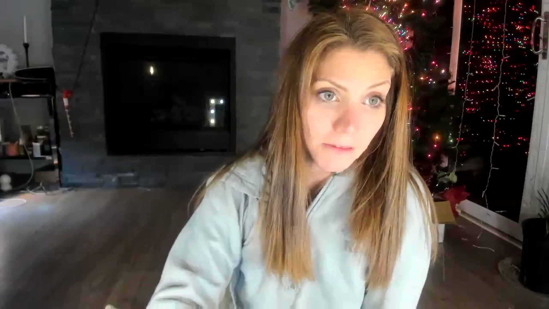 Gallery image thumbnail from Laurel's myfreecams stream on, 12/04/2023, 07:52 image 13 of 20