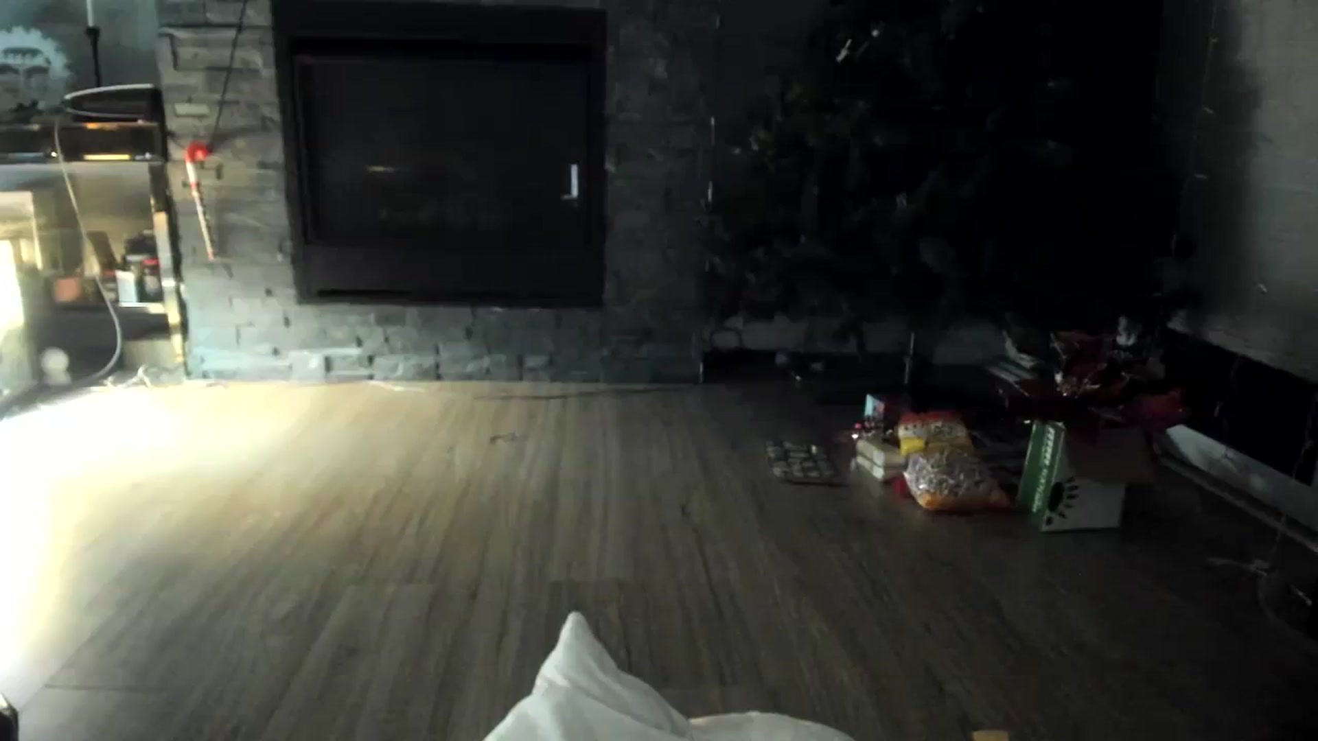 Gallery image thumbnail from Laurel's myfreecams stream on, 12/04/2023, 08:45 image 7 of 20