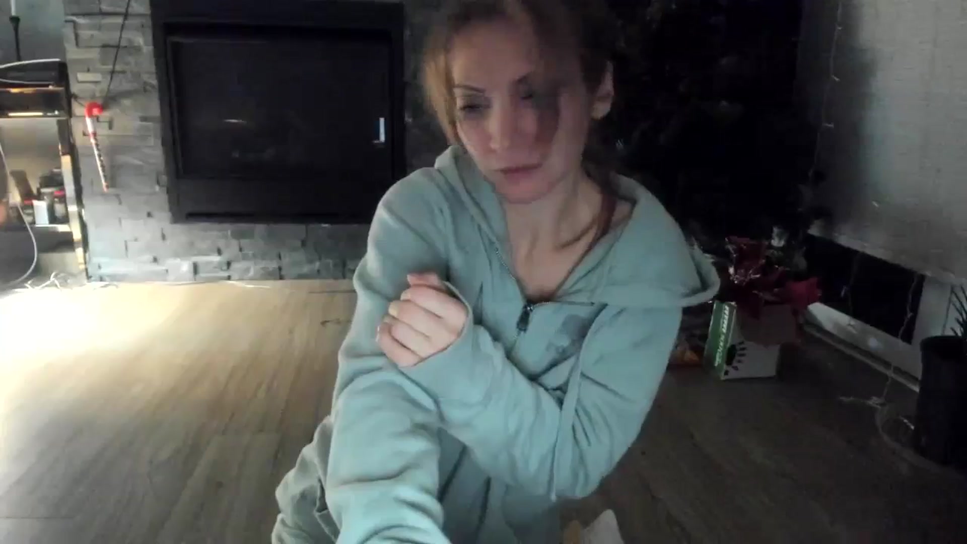 Gallery image thumbnail from Laurel's myfreecams stream on, 12/04/2023, 08:45 image 2 of 20