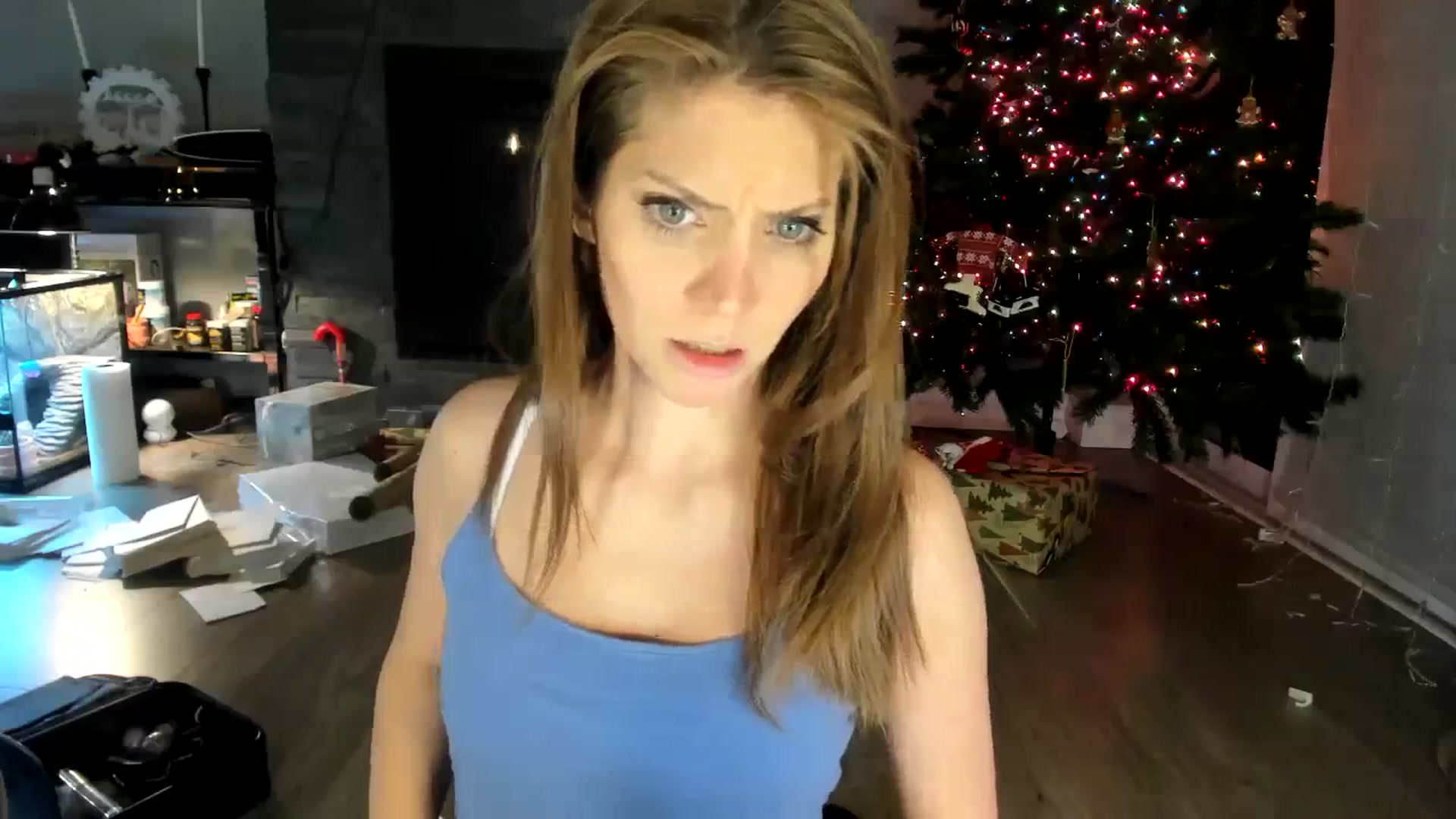 Gallery image thumbnail from Laurel's myfreecams stream on, 12/08/2023, 06:23 image 13 of 20