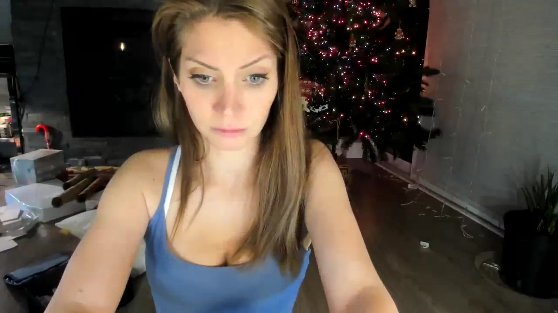 Gallery image thumbnail from Laurel's myfreecams stream on, 12/08/2023, 06:23 image 2 of 20